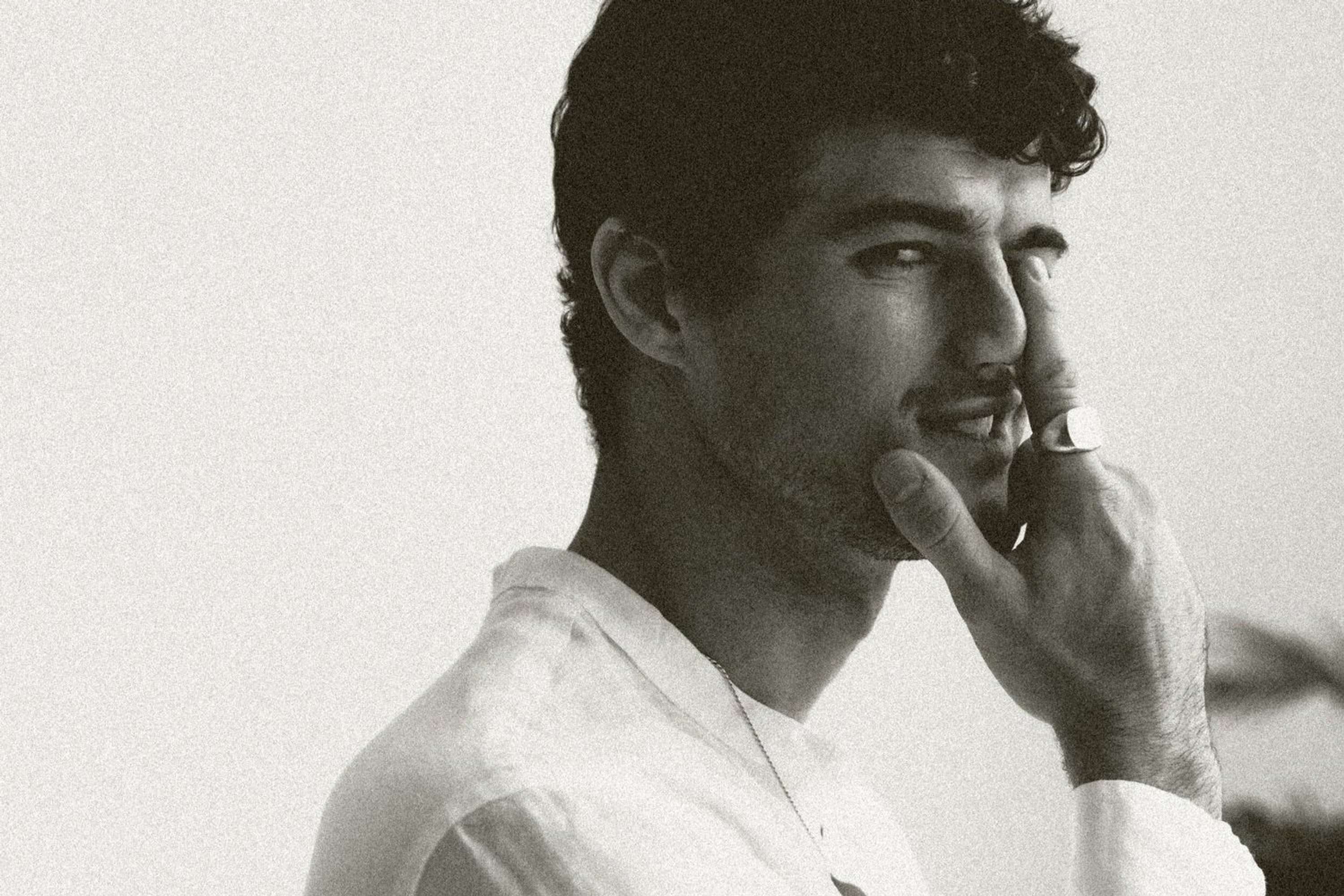 SAMUEL NICHØLAS by UNFOUND STUDIO