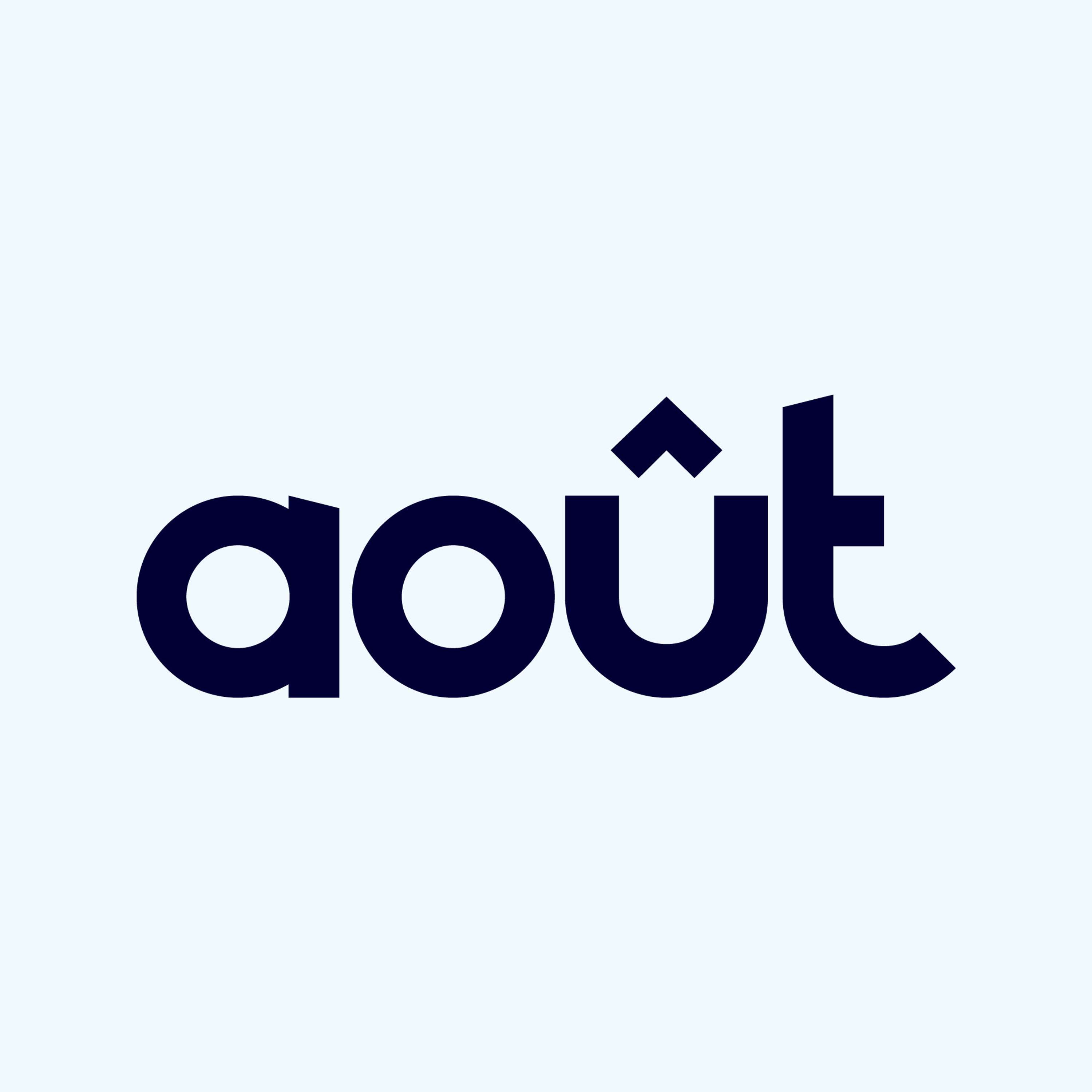 Août by Tom Lancaster