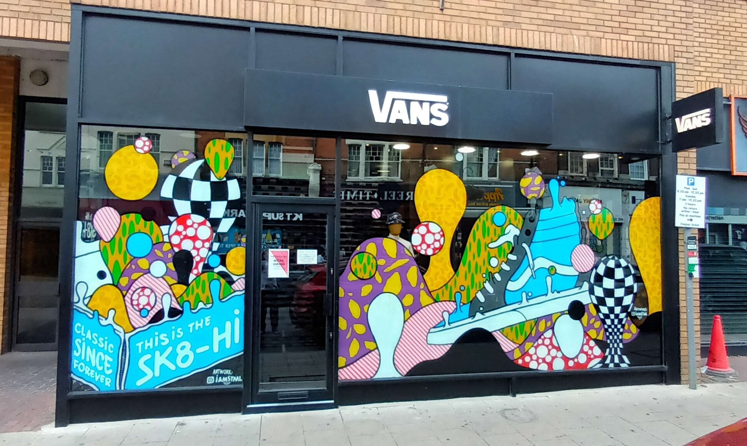 VANS KINGSTON -  Handpainted Window Display by Stefano Meloni