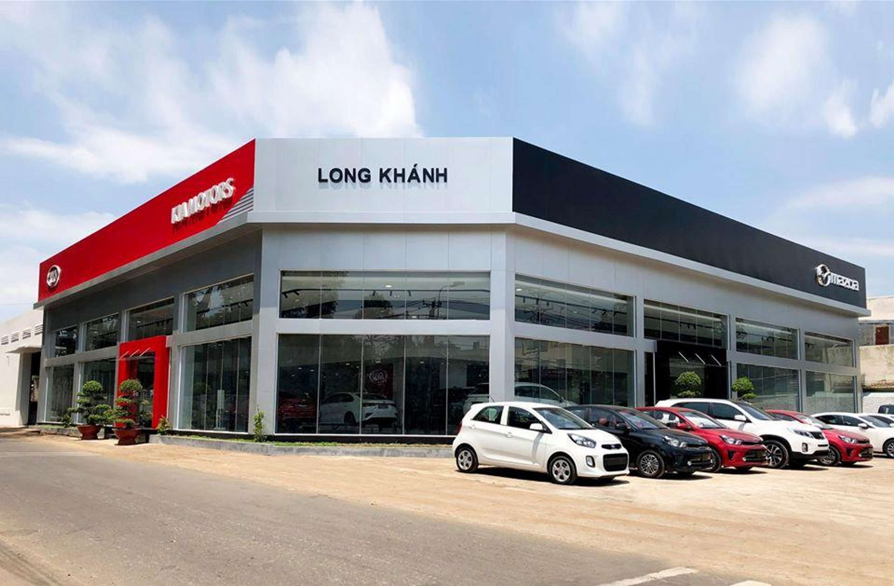 Đánh Giá, Lái Thử, Mua Bán Xe Ô Tô - Showroom Kia Long Khánh - Đồng Nai by Oto360 LGI