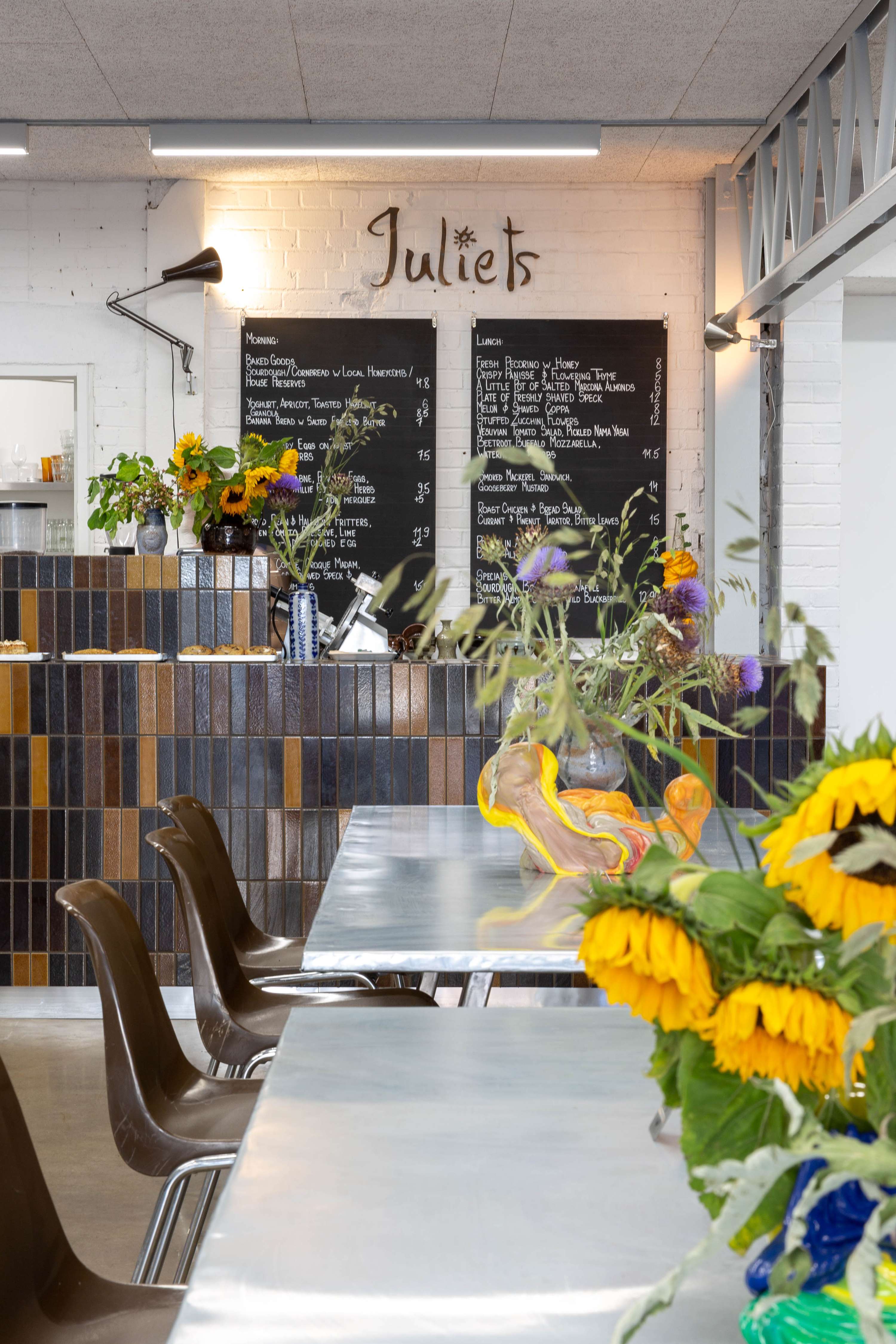 Juliets Cafe & Bar at Studio Voltaire by Nikolas Dost