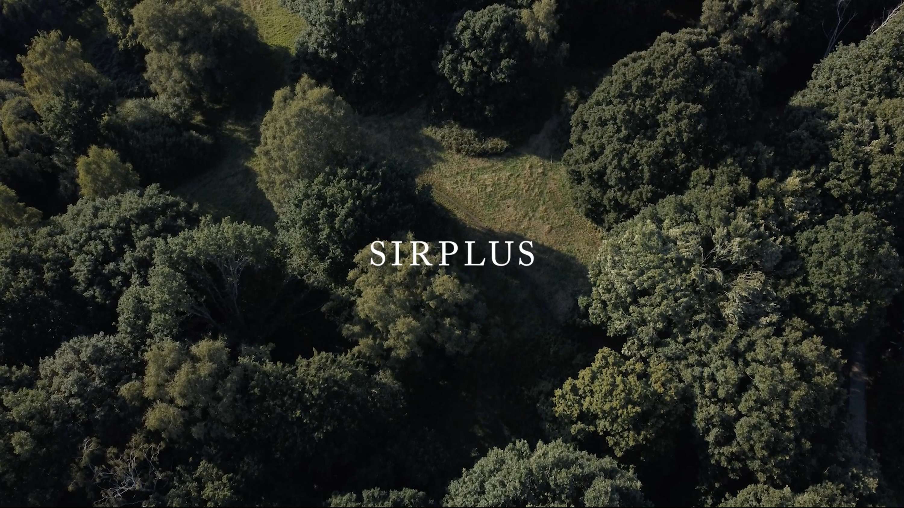 SIRPLUS Autumn 22 'First Day of Autumn' by Jordan Hardy