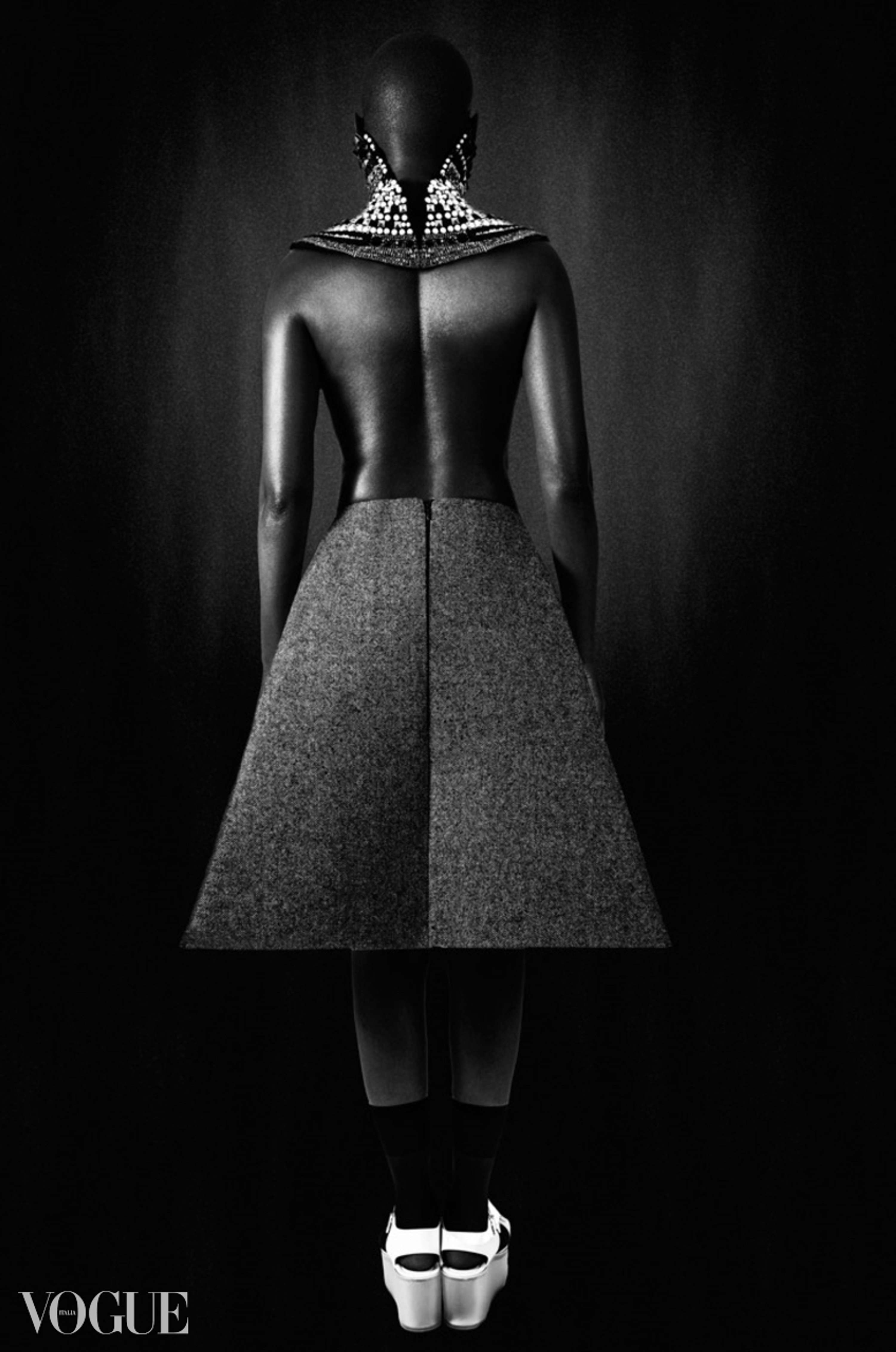 NOIR by Nana (TrendyRail) O