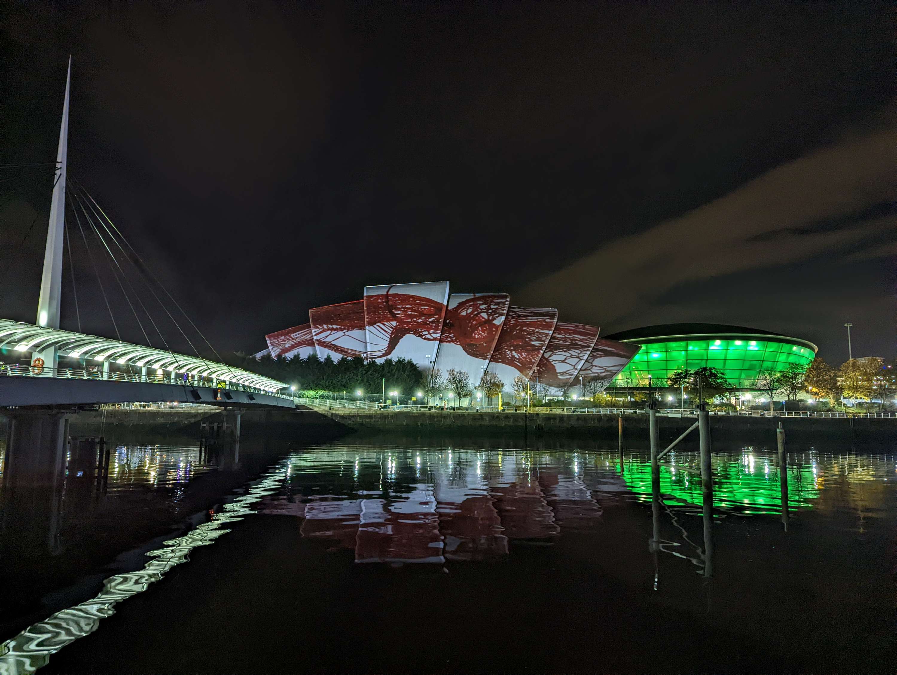 From Green to Red: An interactive environmental protest data art piece by Beatie Wolfe