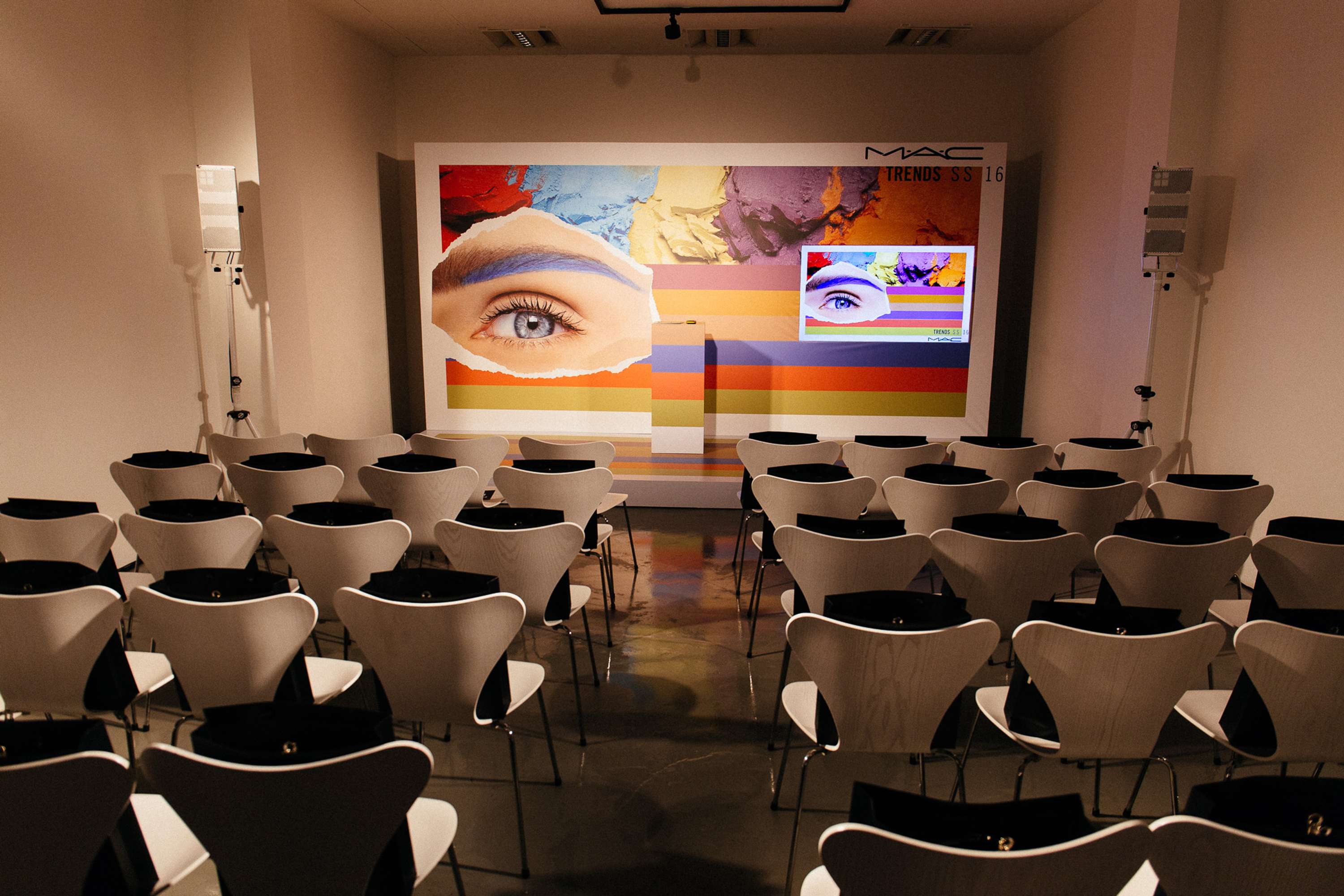 Makeup Trends presentation and networking experience by EMMA RAYMOND-KOCH