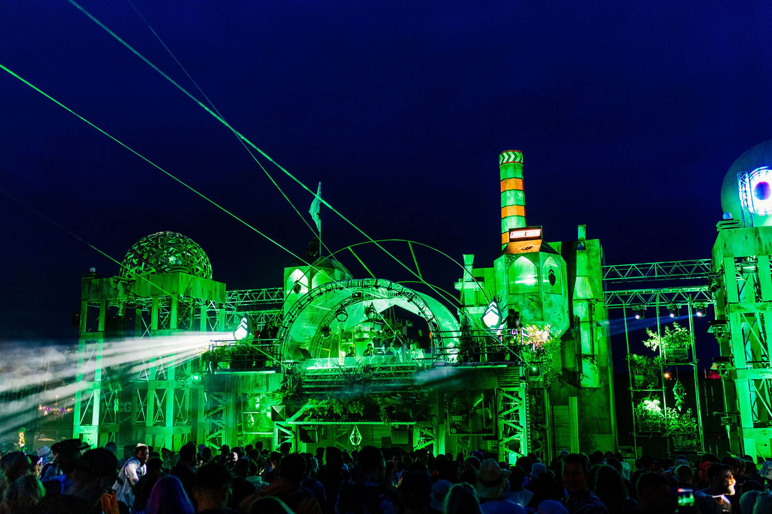Boomtown - the grid by Fraser Miller
