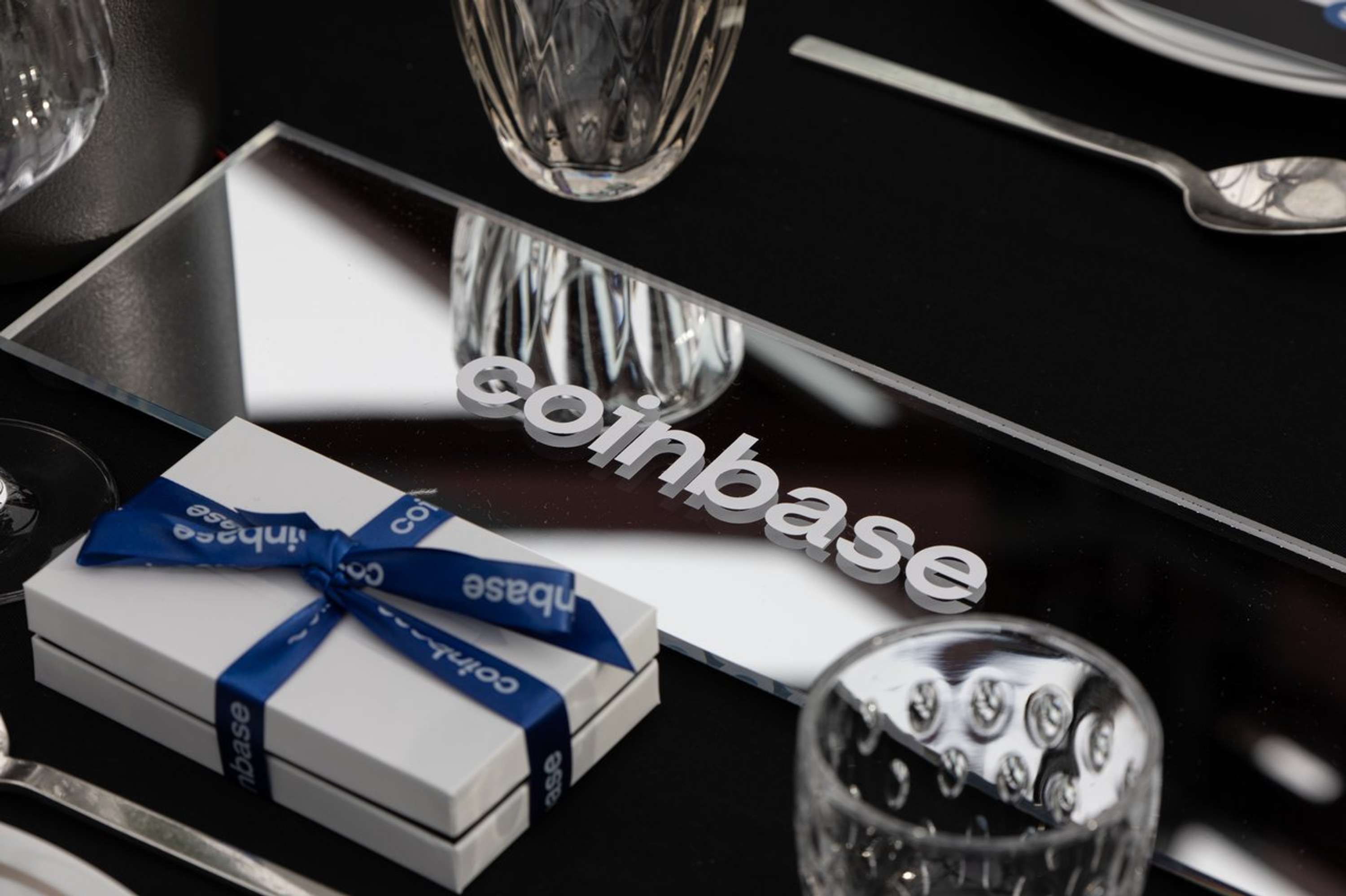 Coinbase X Paris Blockchain Summit 2022 by Tom Arendas