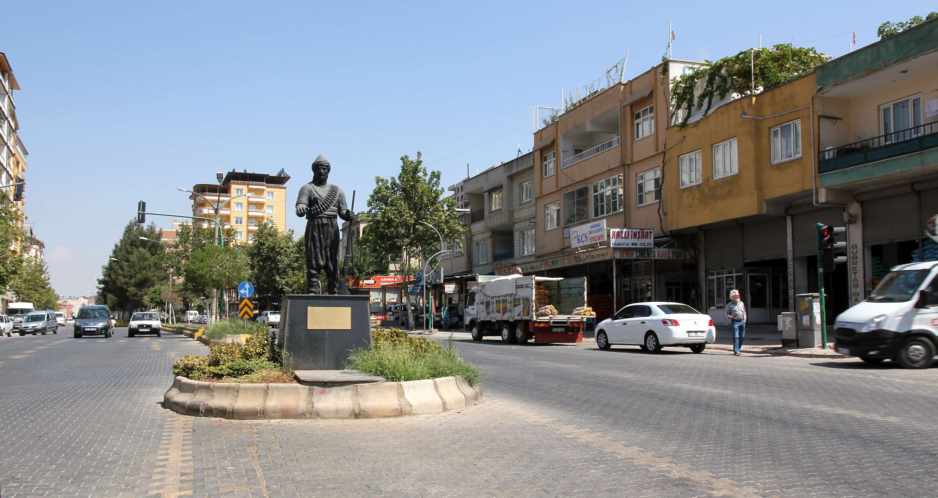 Pazarcık by S khan