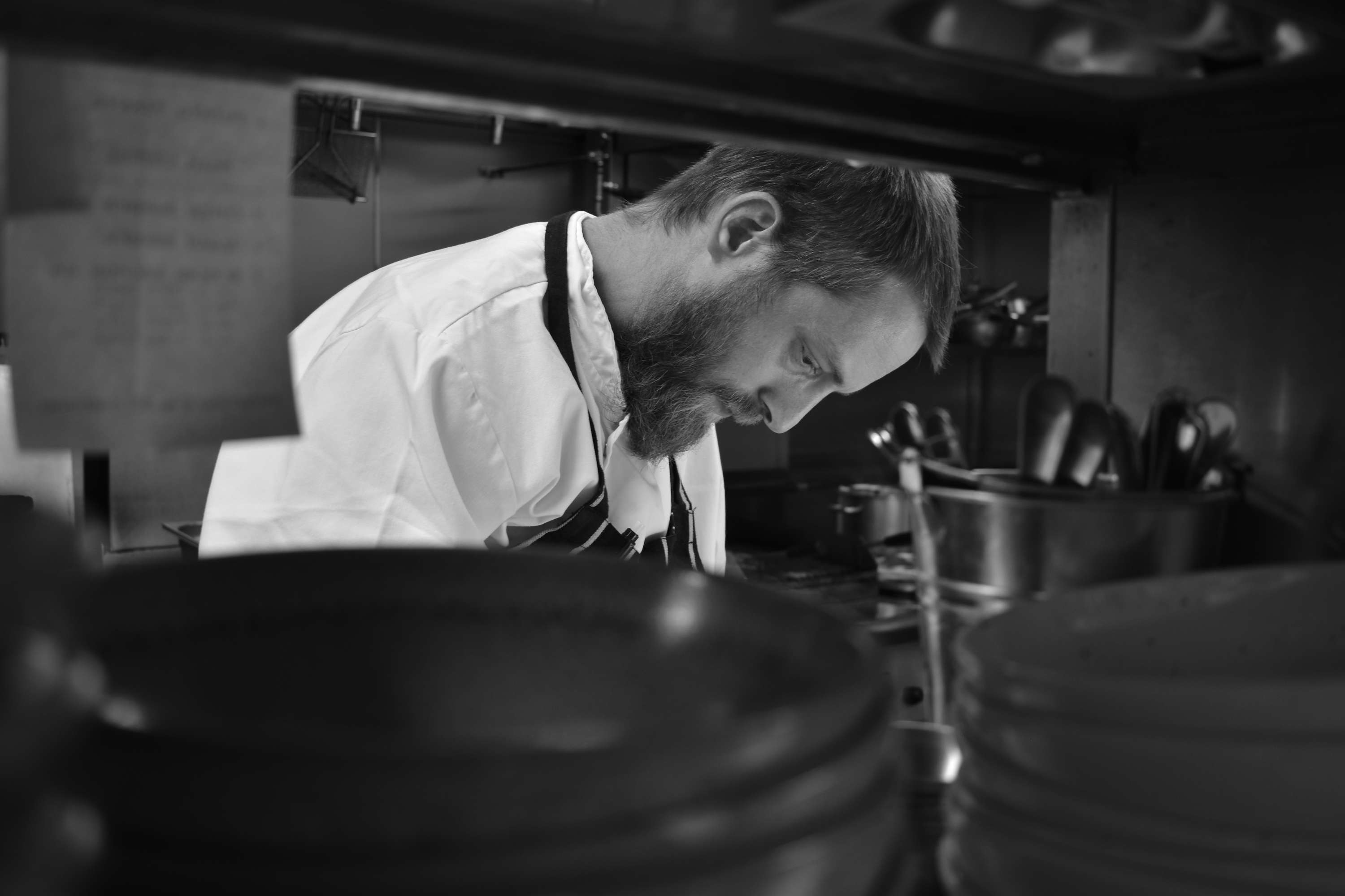 Essay - Chef's Arse by Carolina Stelzer