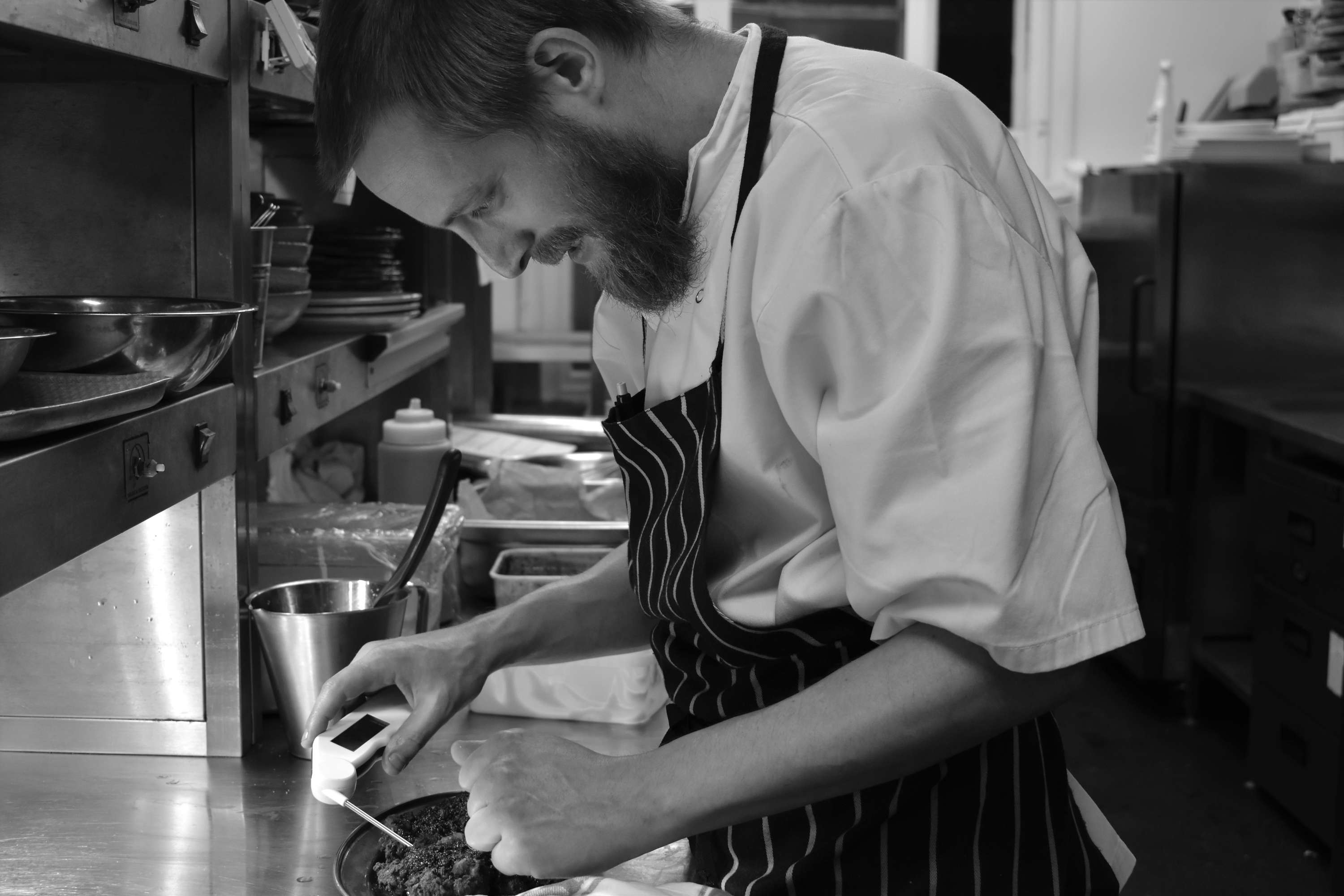 Essay - Chef's Arse by Carolina Stelzer