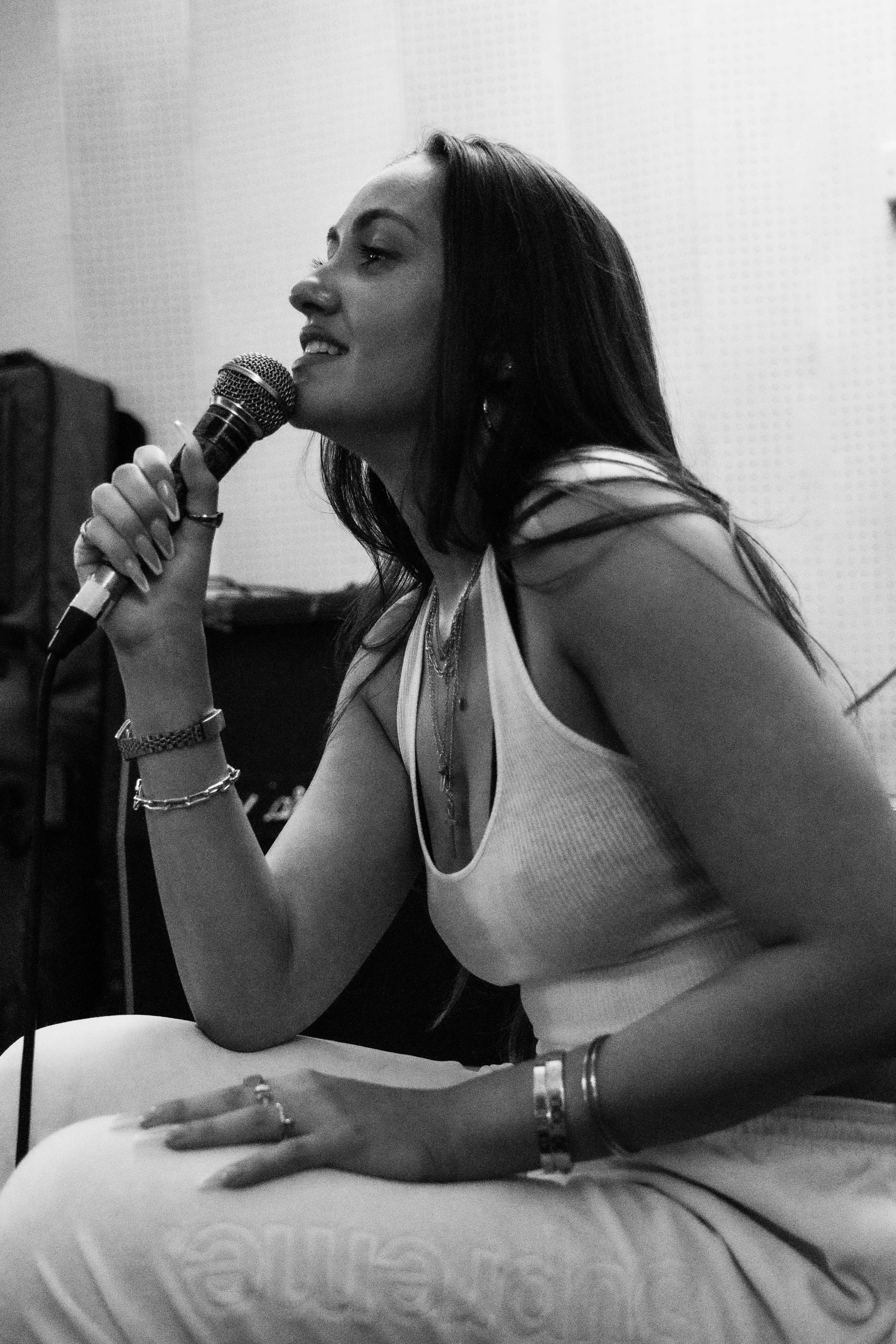 Studio session with Kate Stewart by Wannalog .