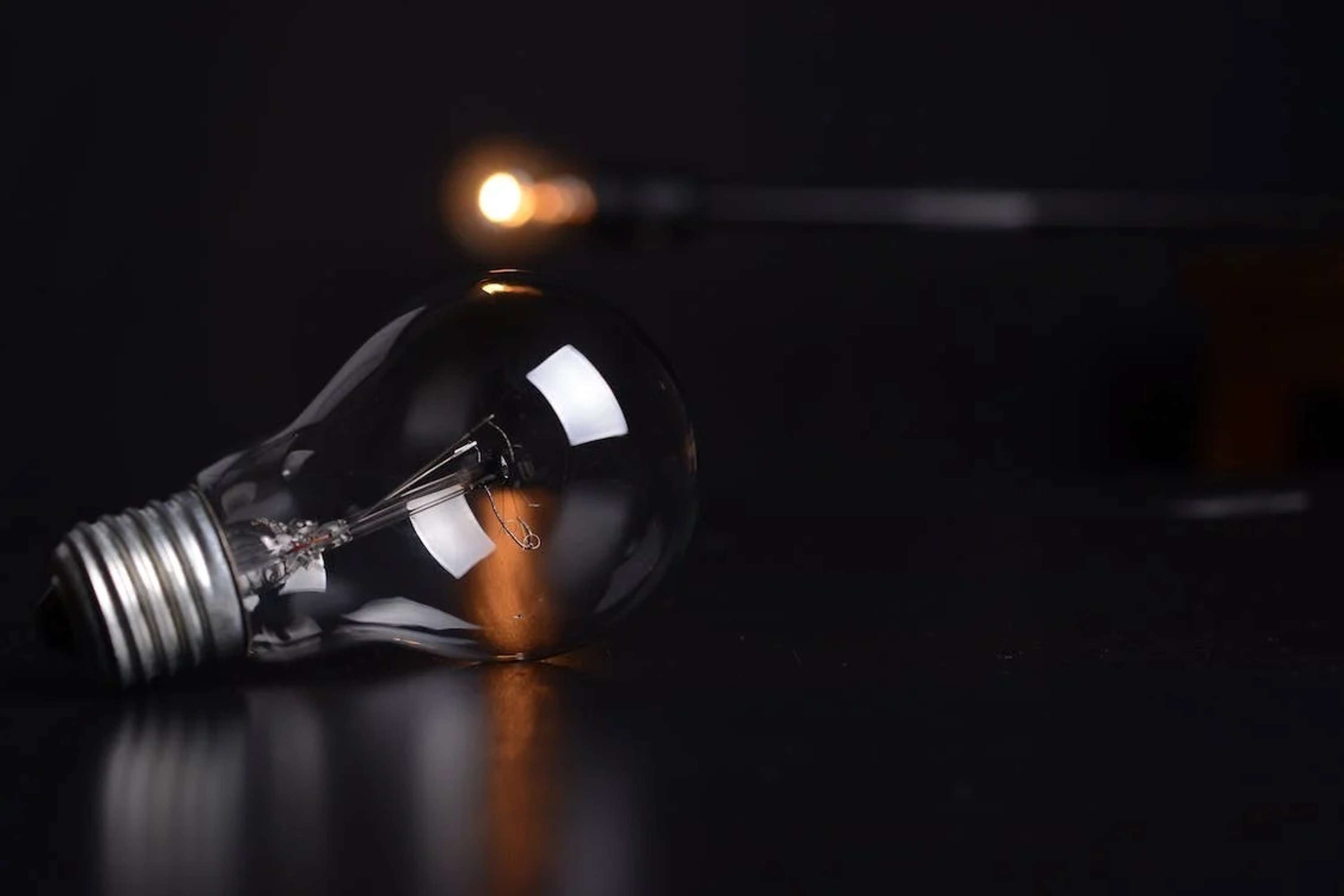 How to Compare Electricity Rates and Save Money by Qamar Zaman