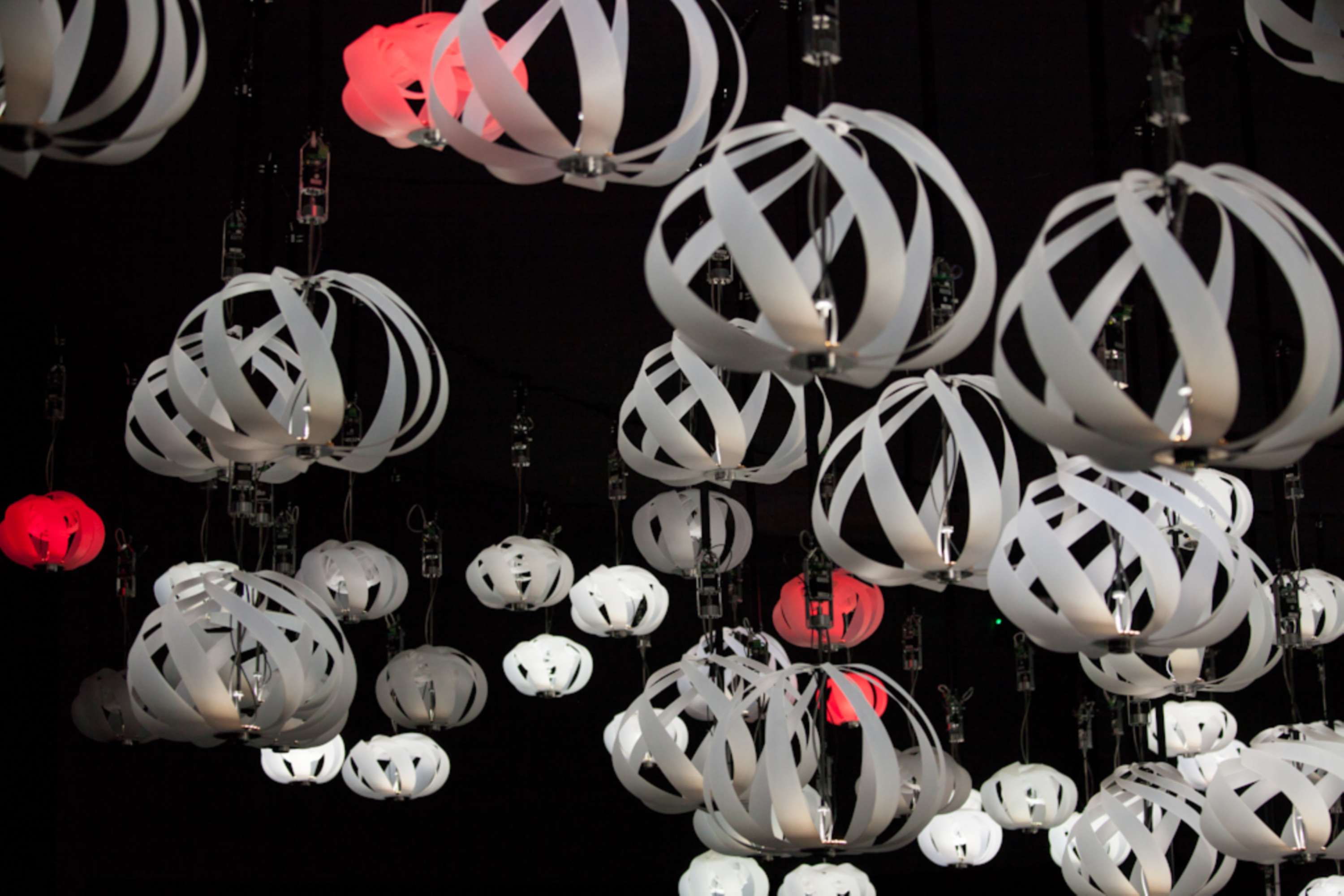 Aerial Dynamics by Jason Bruges Studio