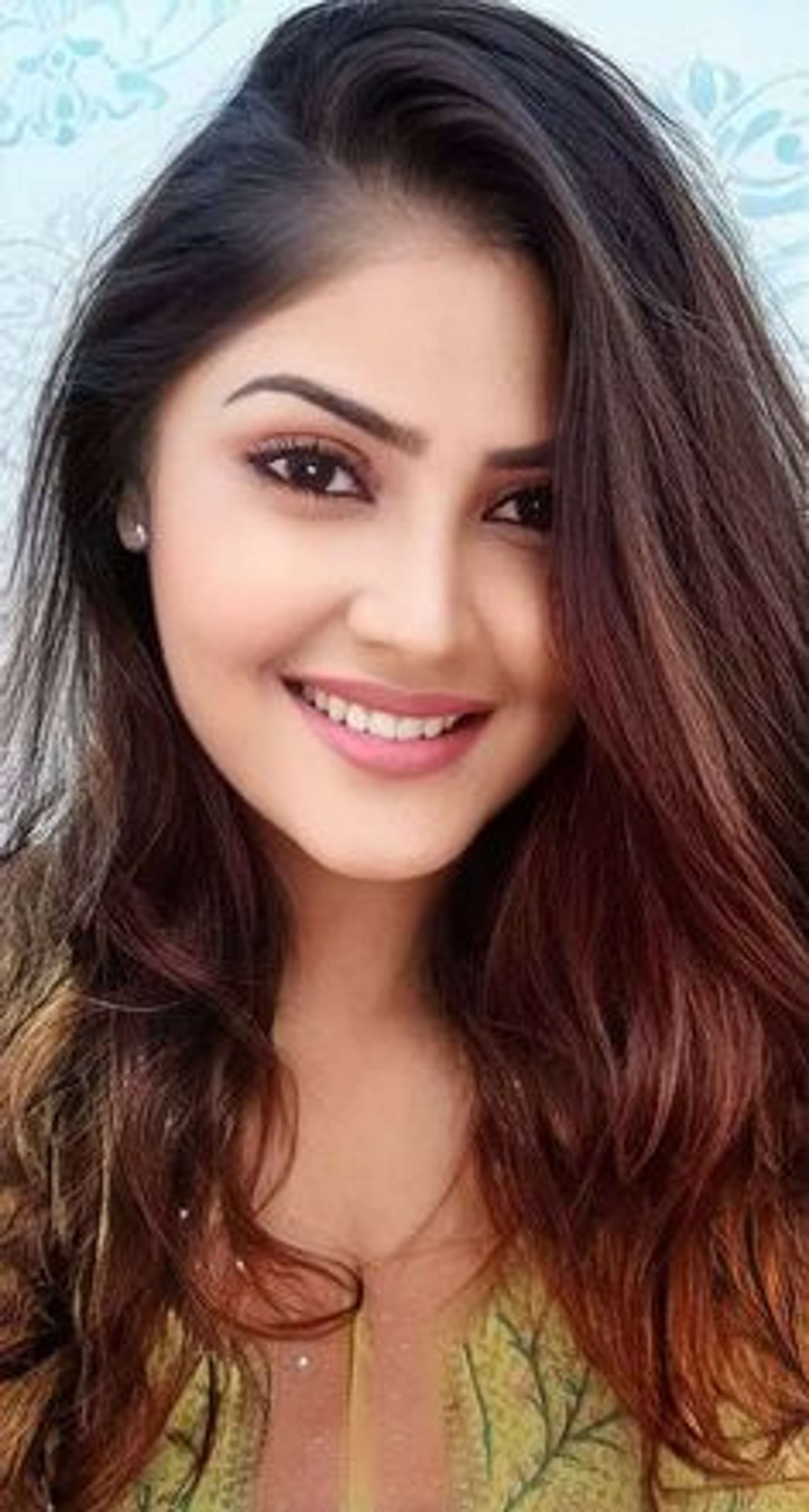 High-Class Independent Escort Service In Chandigarh by ritu sahgal