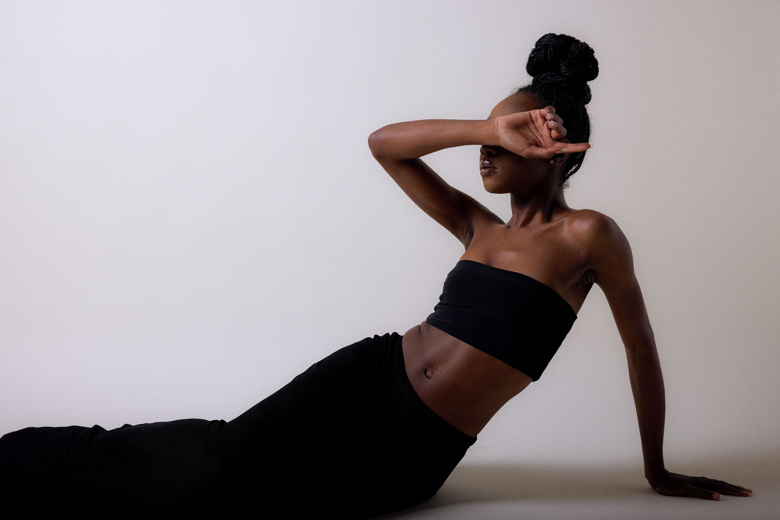 "POSE" by Khadija Amani