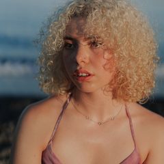 Zuleika Poklemba de Vaux