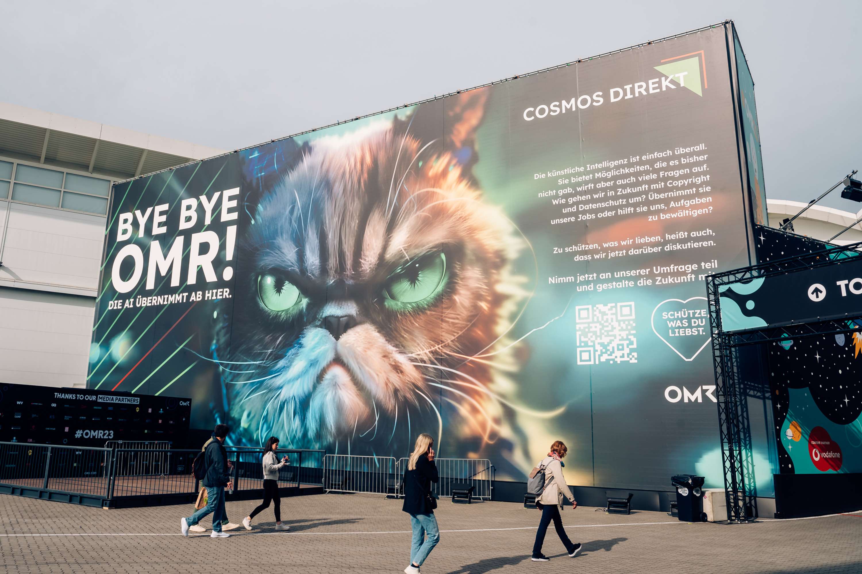 CosmosDirekt x OMR 2023 by Jeromy Lohmann