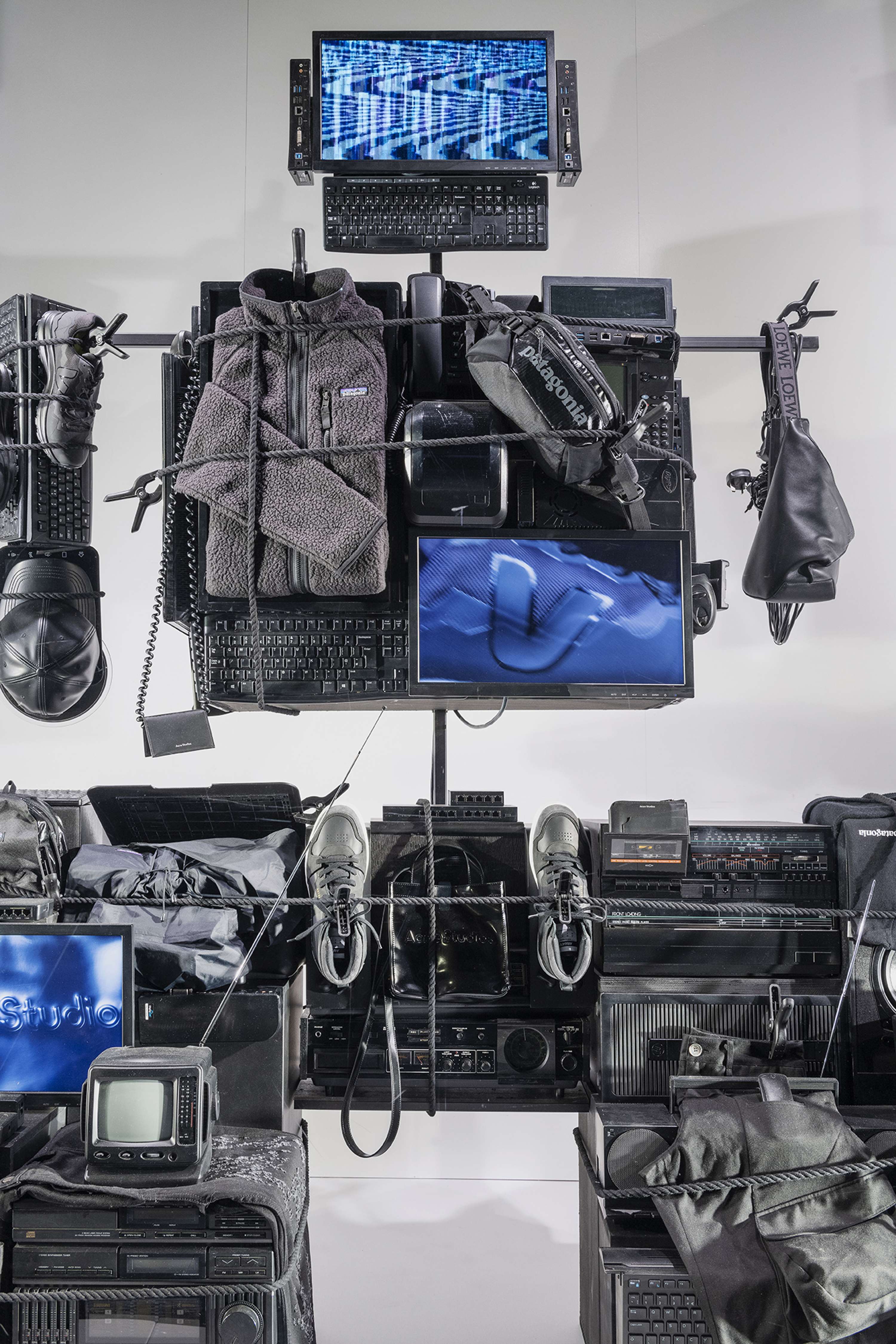 Selfridges Window Display Video by Alistair Redding