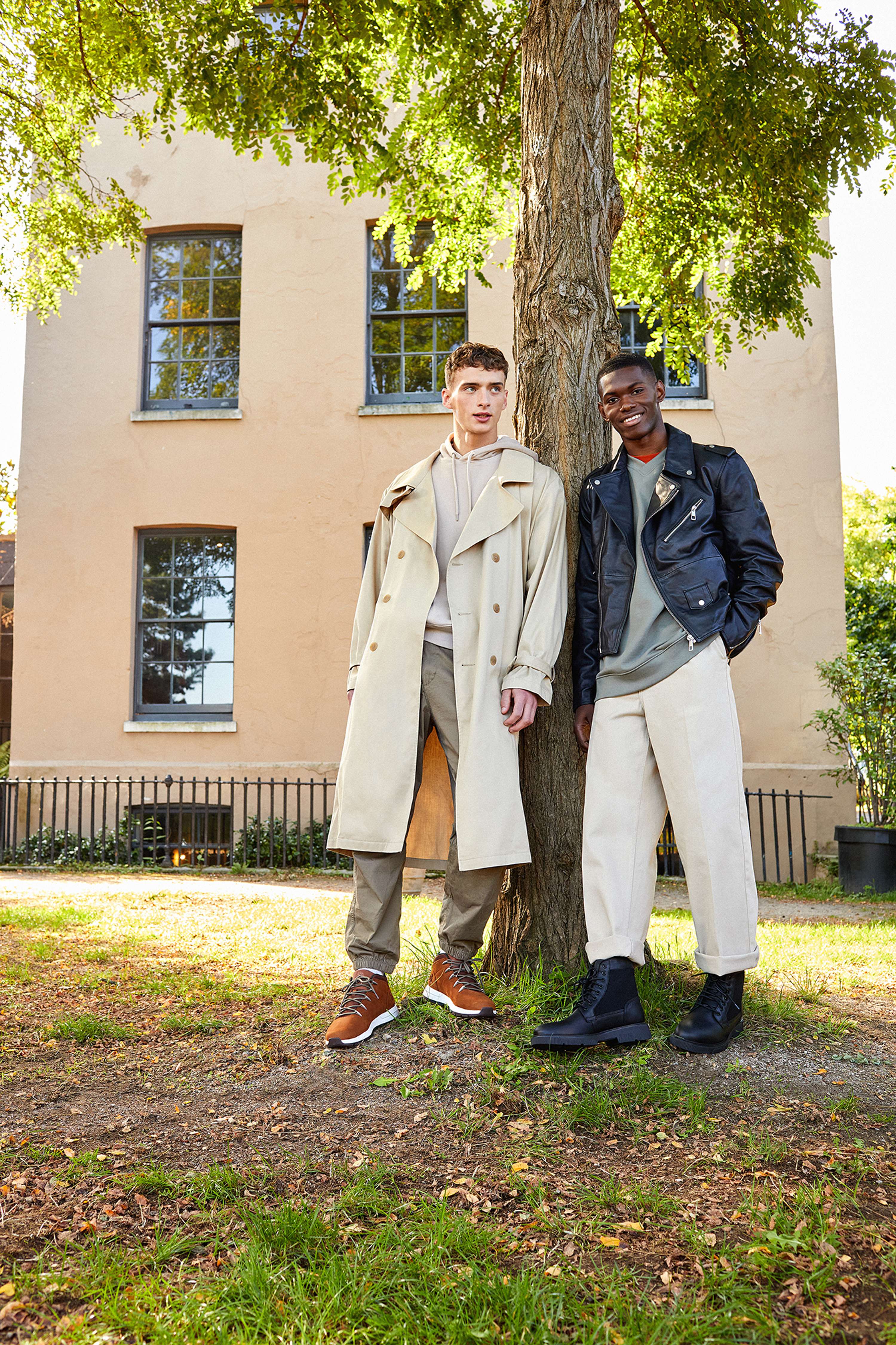 schuh Boot Shoot '21 by Claudius Ricketts
