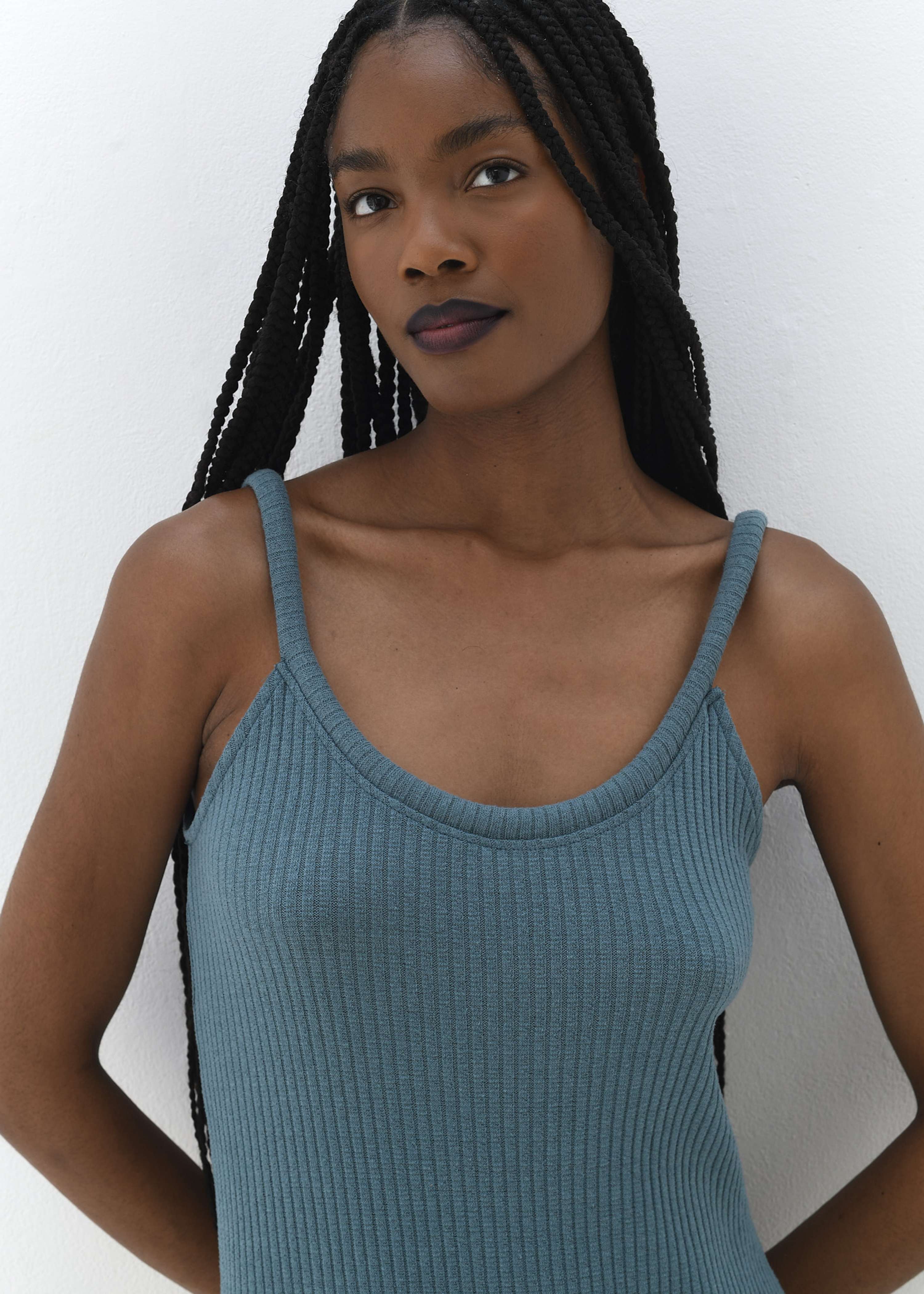Editorial by Niko Mrtj