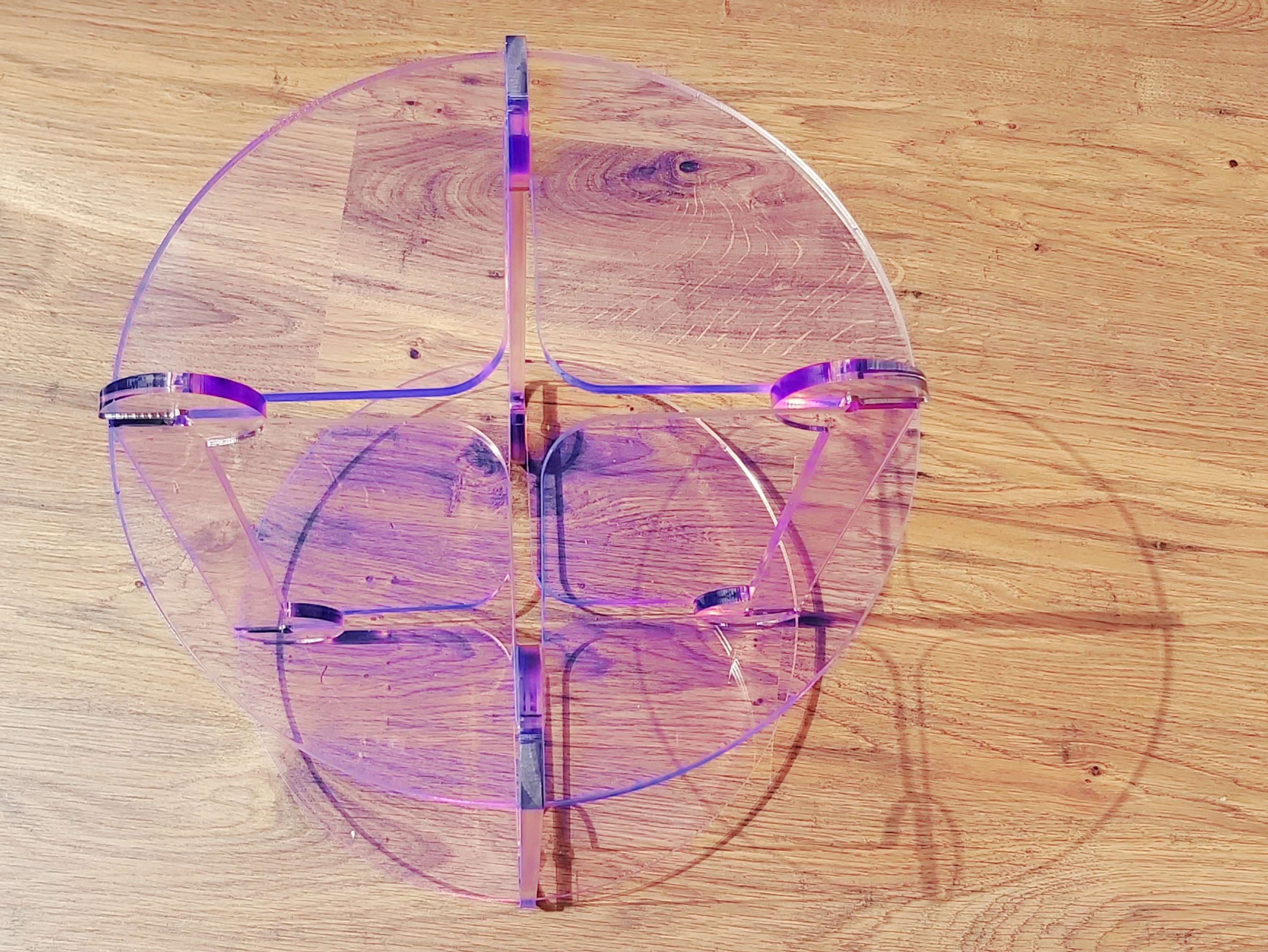 Open Source Plant Stands by Renata Aminian