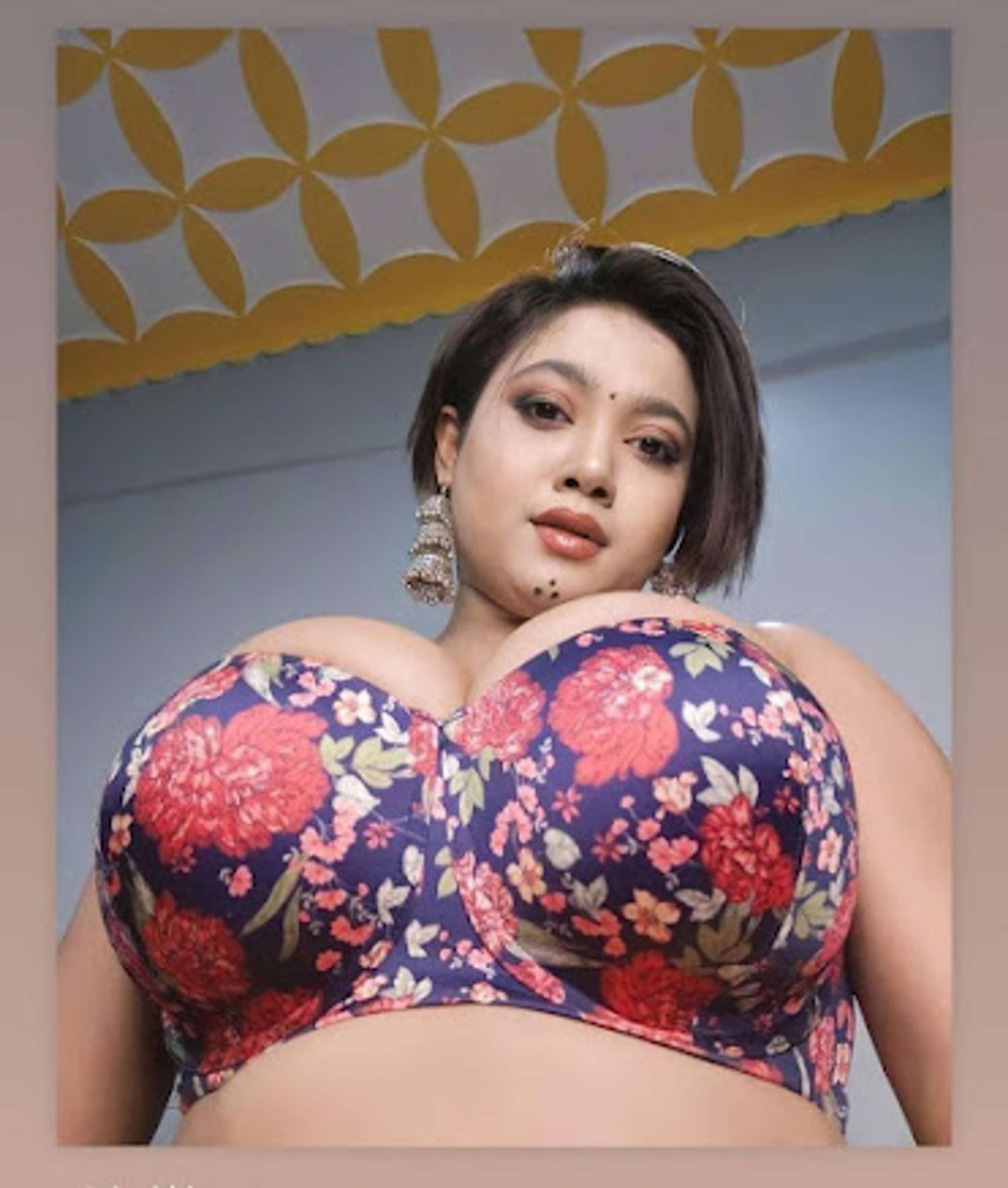 Meet Friendly Call Girl in Bangalore That Share Lovable Moment by Bangalore nyt
