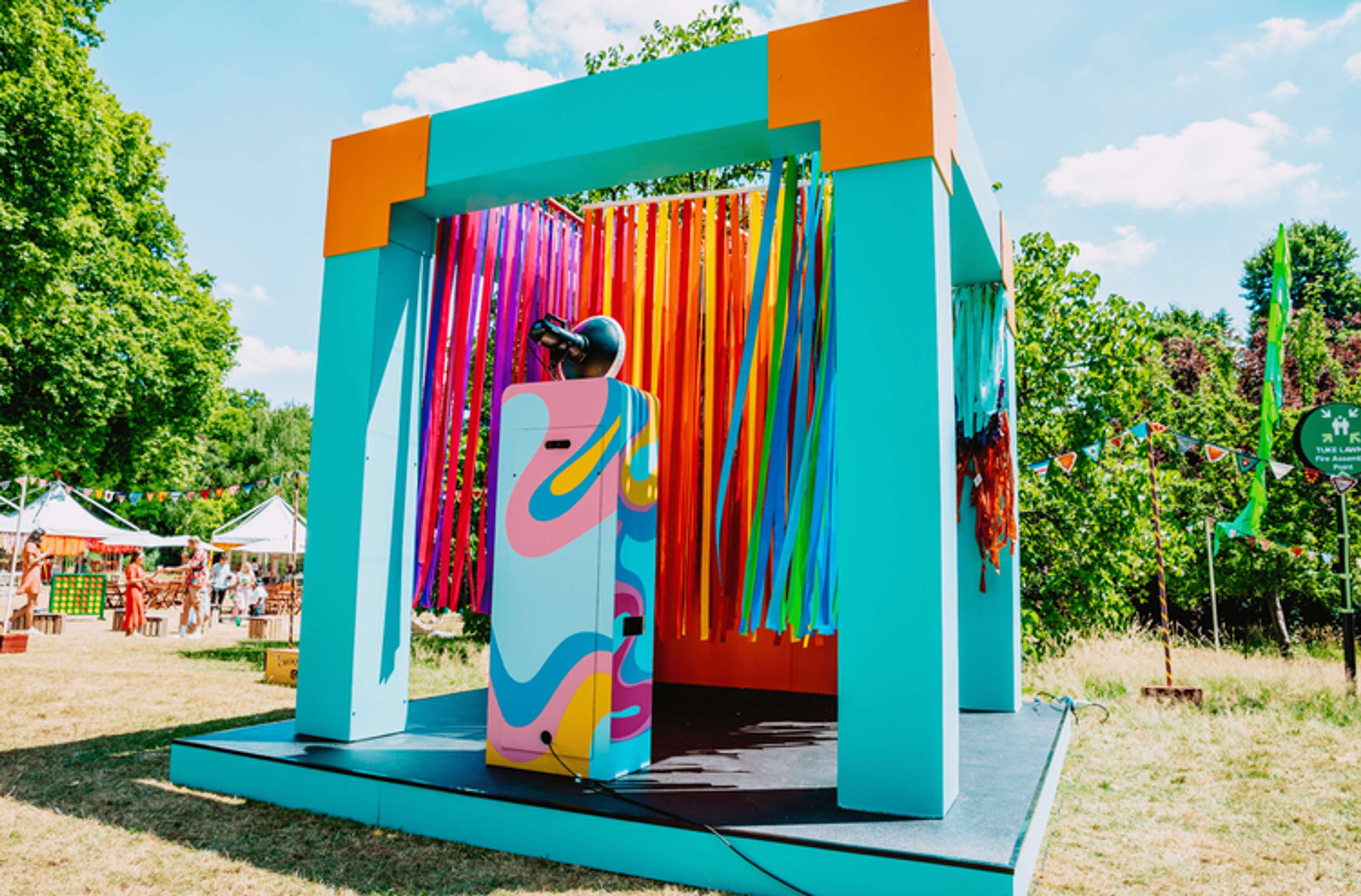 Boston Consulting Groups Summer Party by Josie Kemp