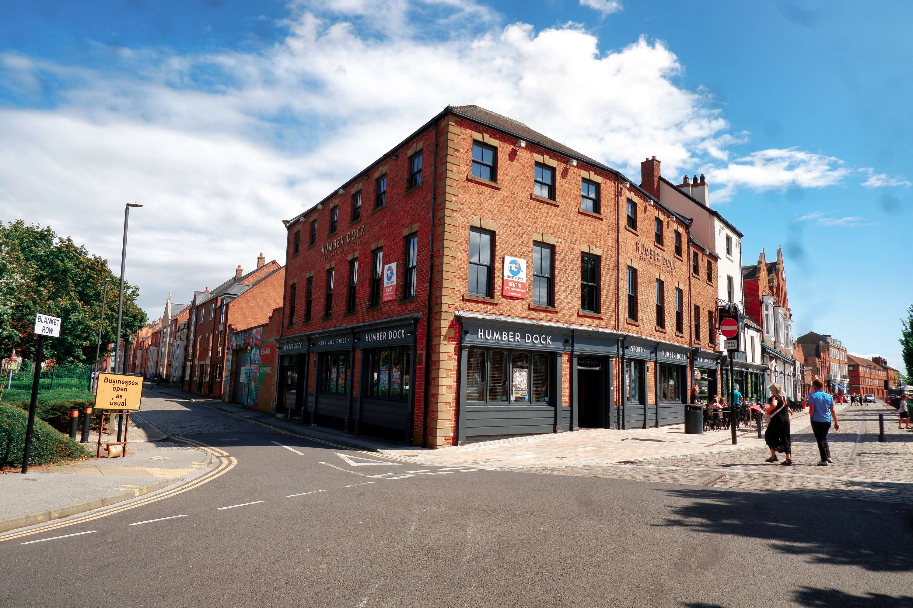 Streets of Hull: Pride edition by Tammy Gede