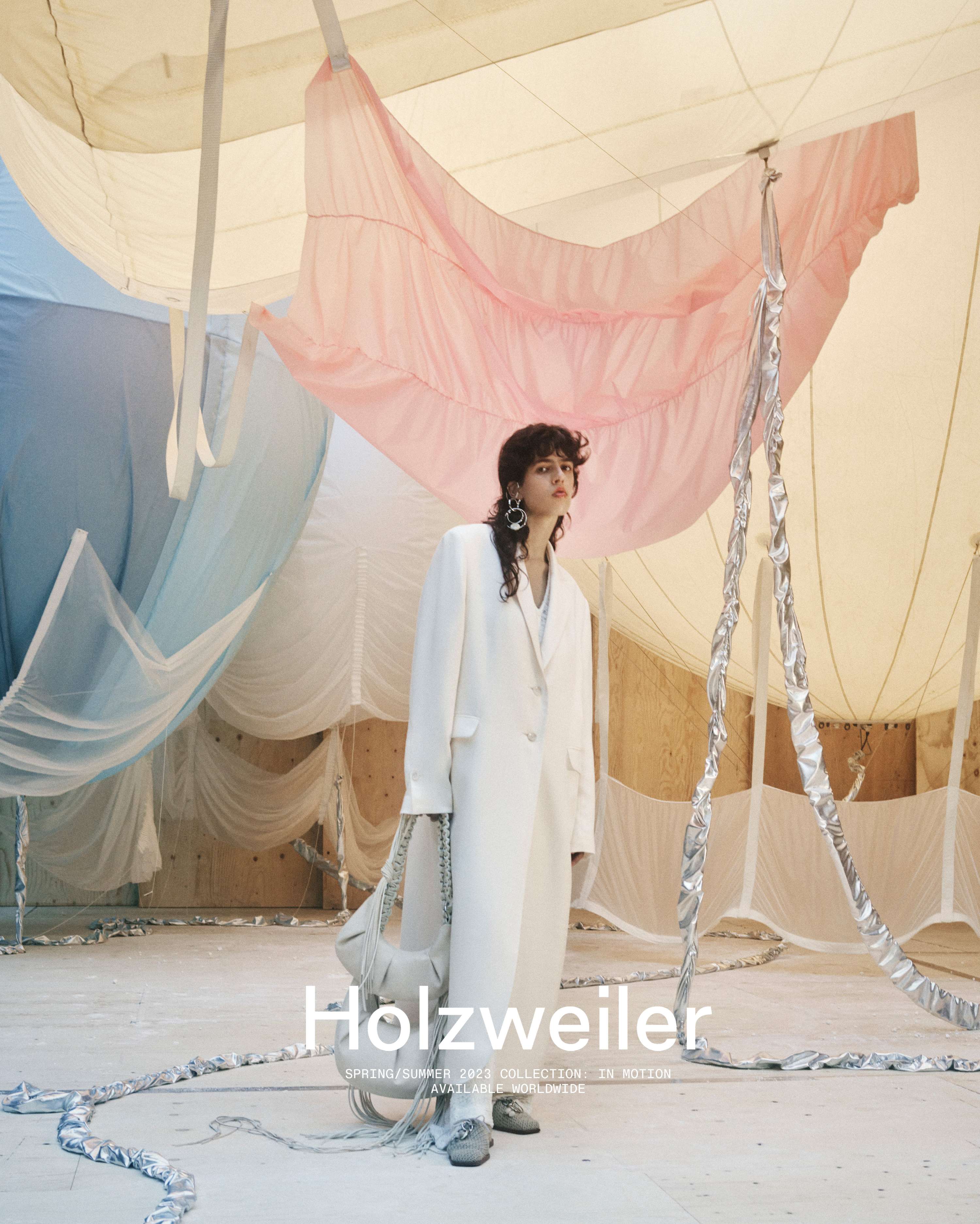 Holzweiler SS23 campaign – In Motion by Magnus Naddermier