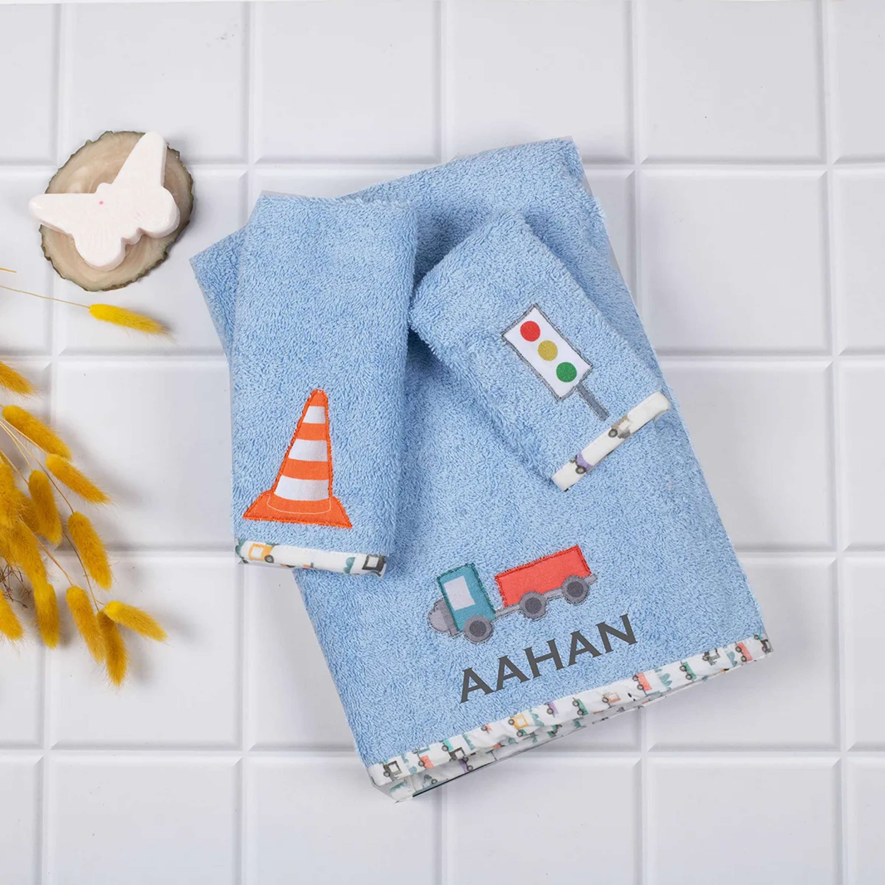 Elevate Bath Time with Tiny Snooze’s Kids Towel Sets by Tiny Snooze