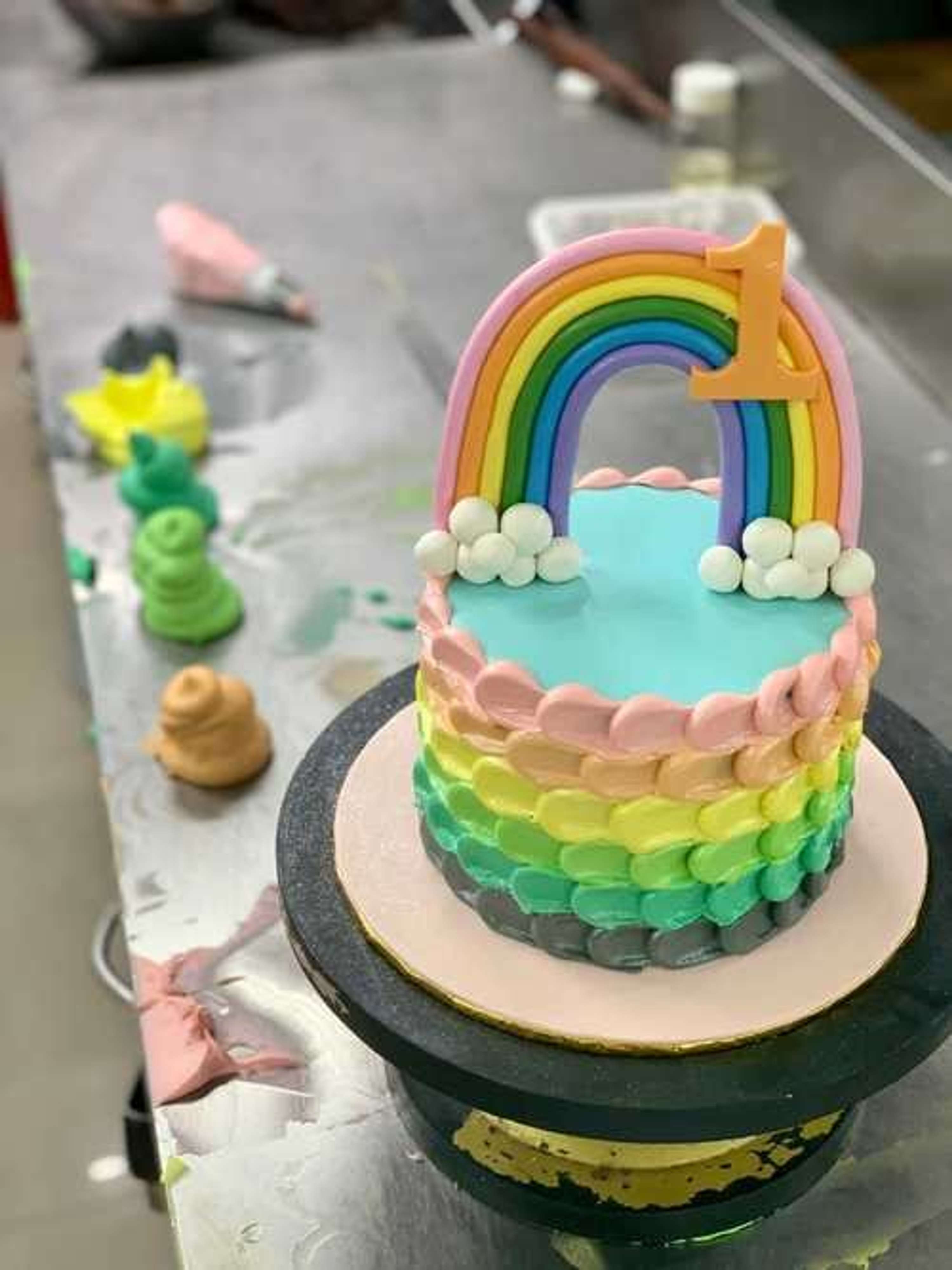 Celebrating Half a Year: 6 Months Birthday Cake Ideas by suchitra tiwari