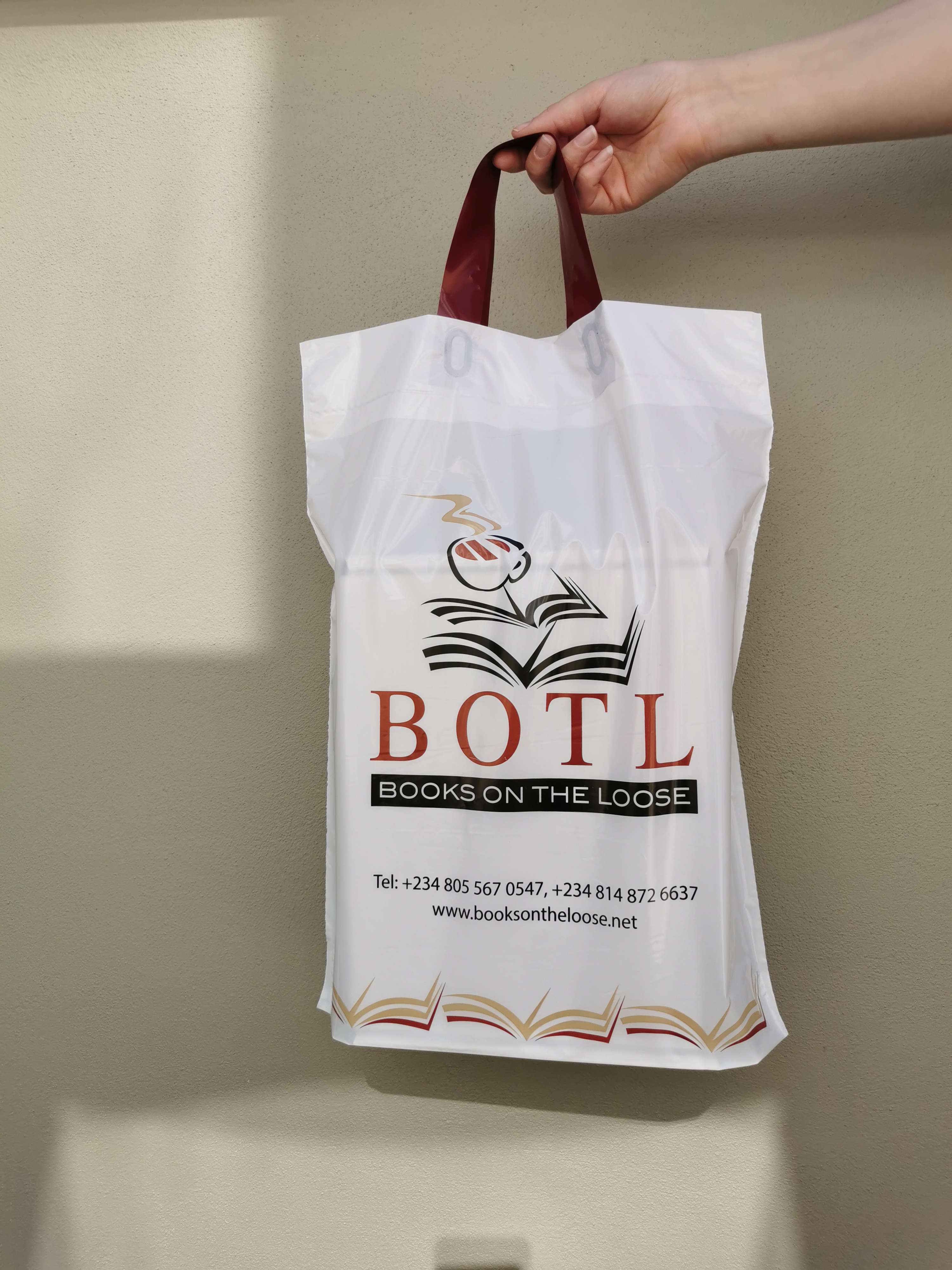 Flexi-Loop Plastic Carrier Bag by Domantas Martinkus