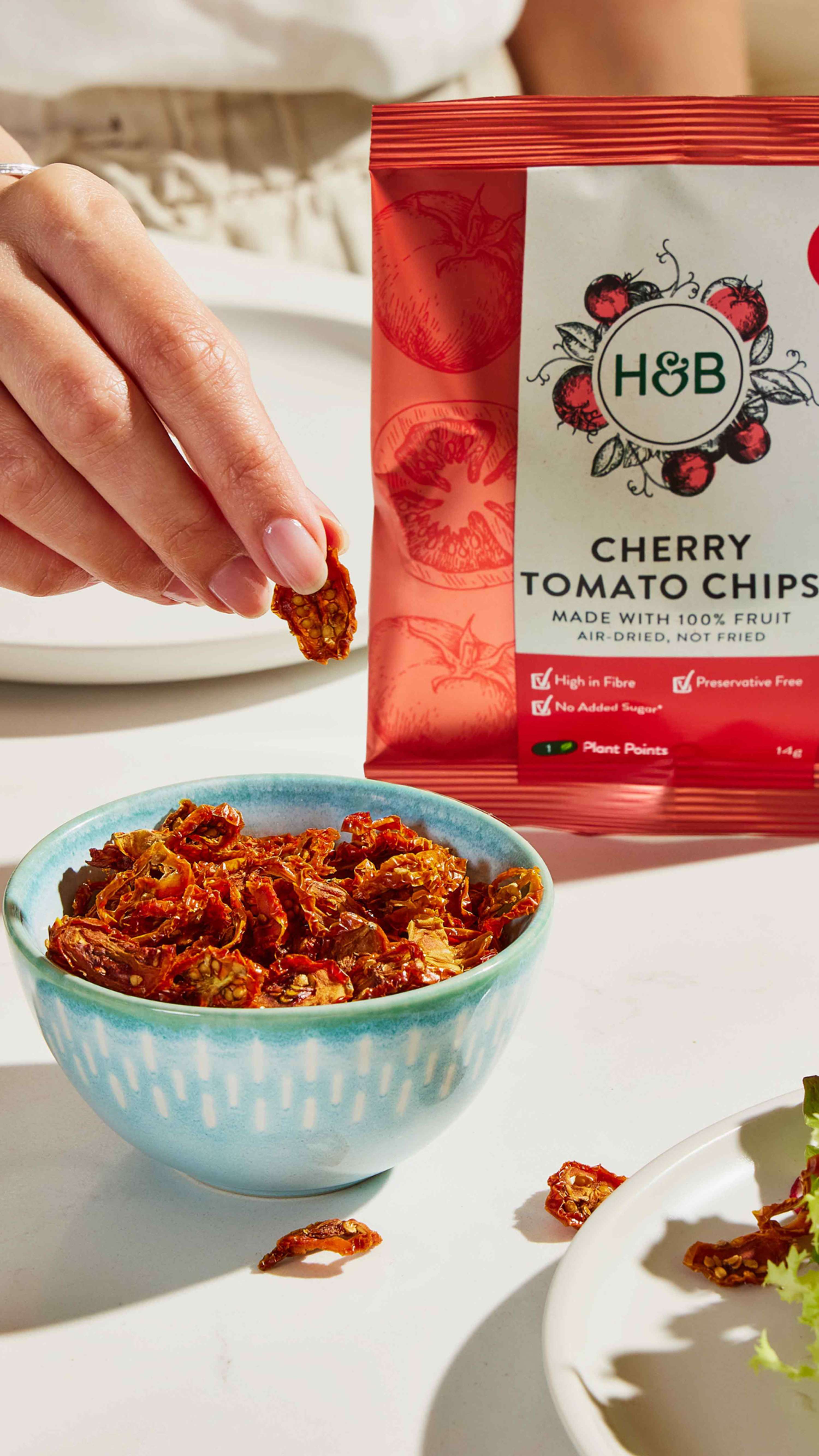 Holland and Barrett retouching project by Sandrine Bascouert