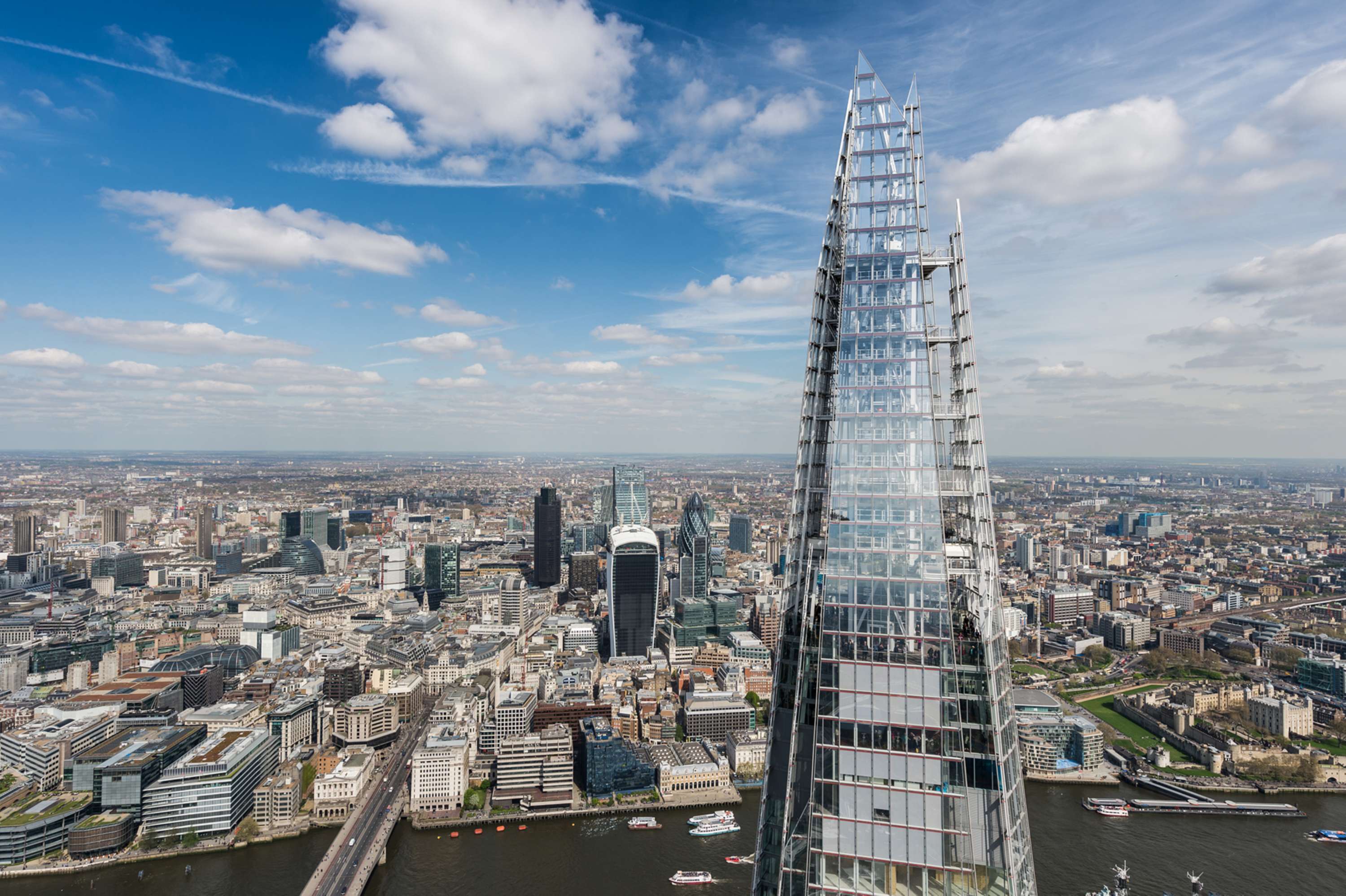 The Shard: Branding by Show Media