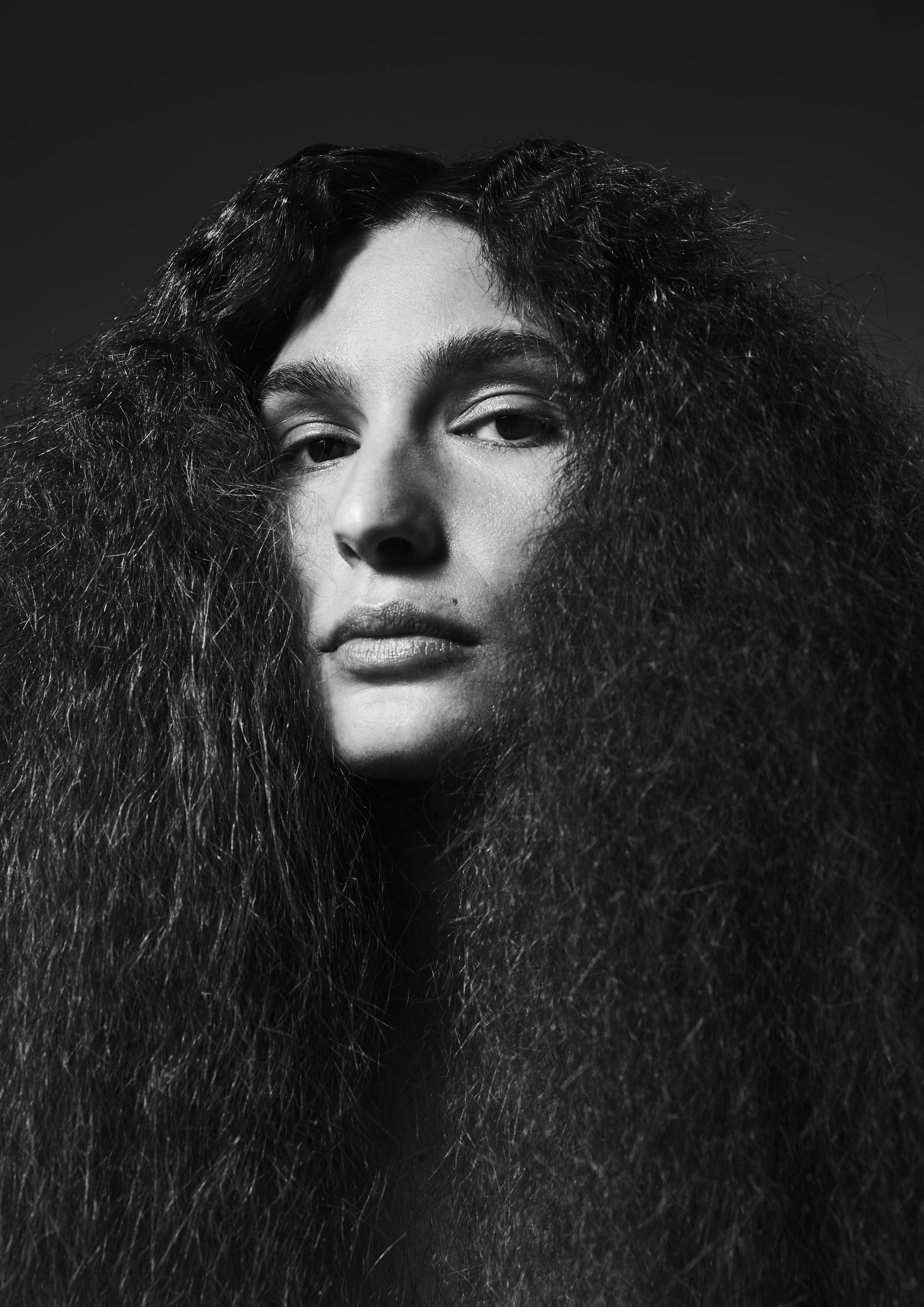 Der Greif Artist Feature by Claudia Gschwend