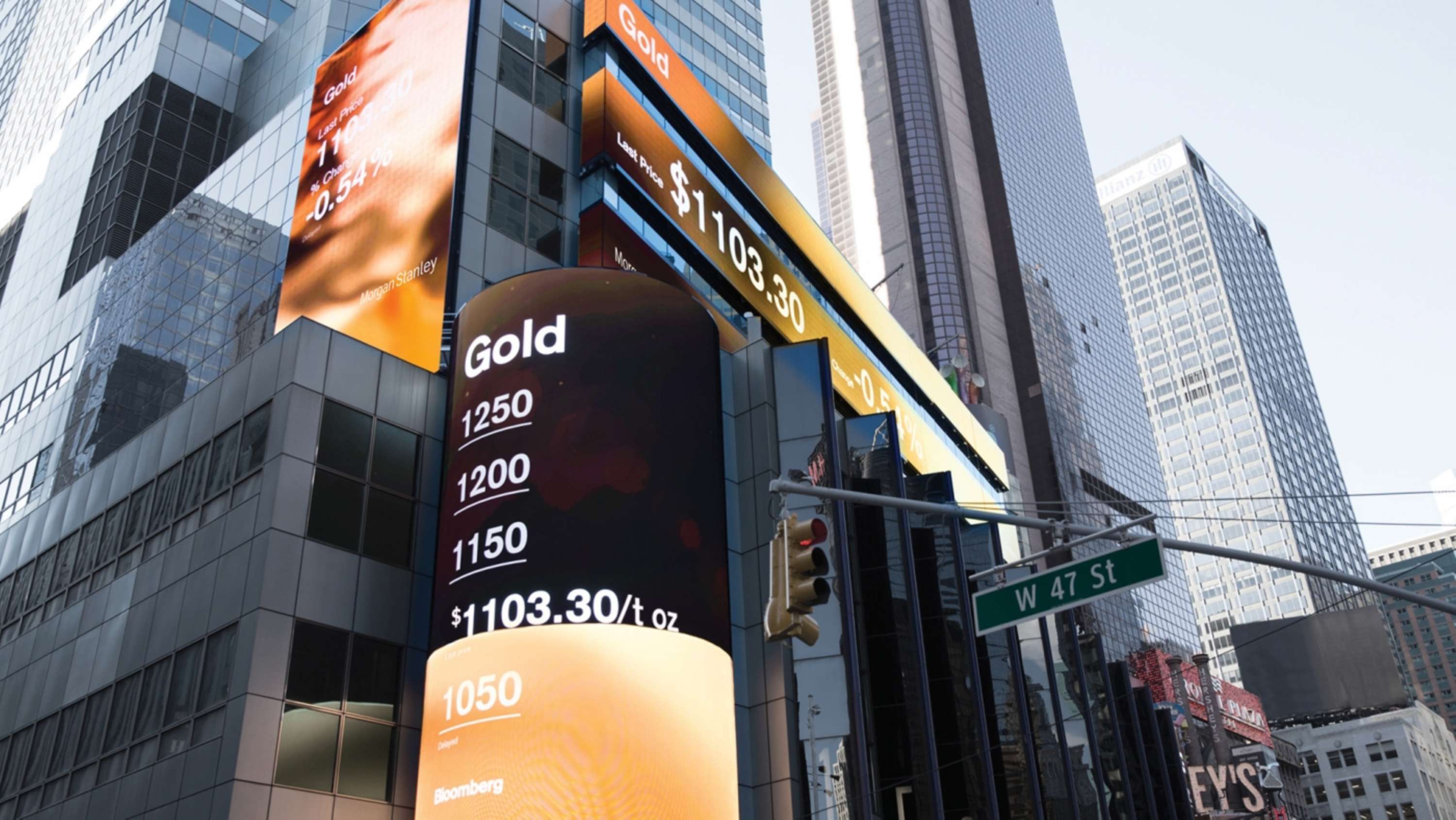DIGITAL SIGNAGE by Framestore