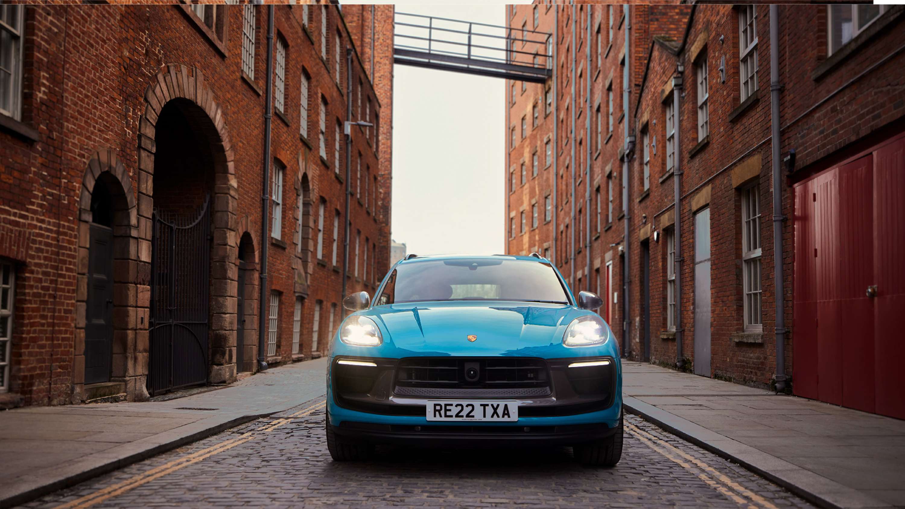 Porsche - Macan by Beetle Rhind by Naomi Bergau