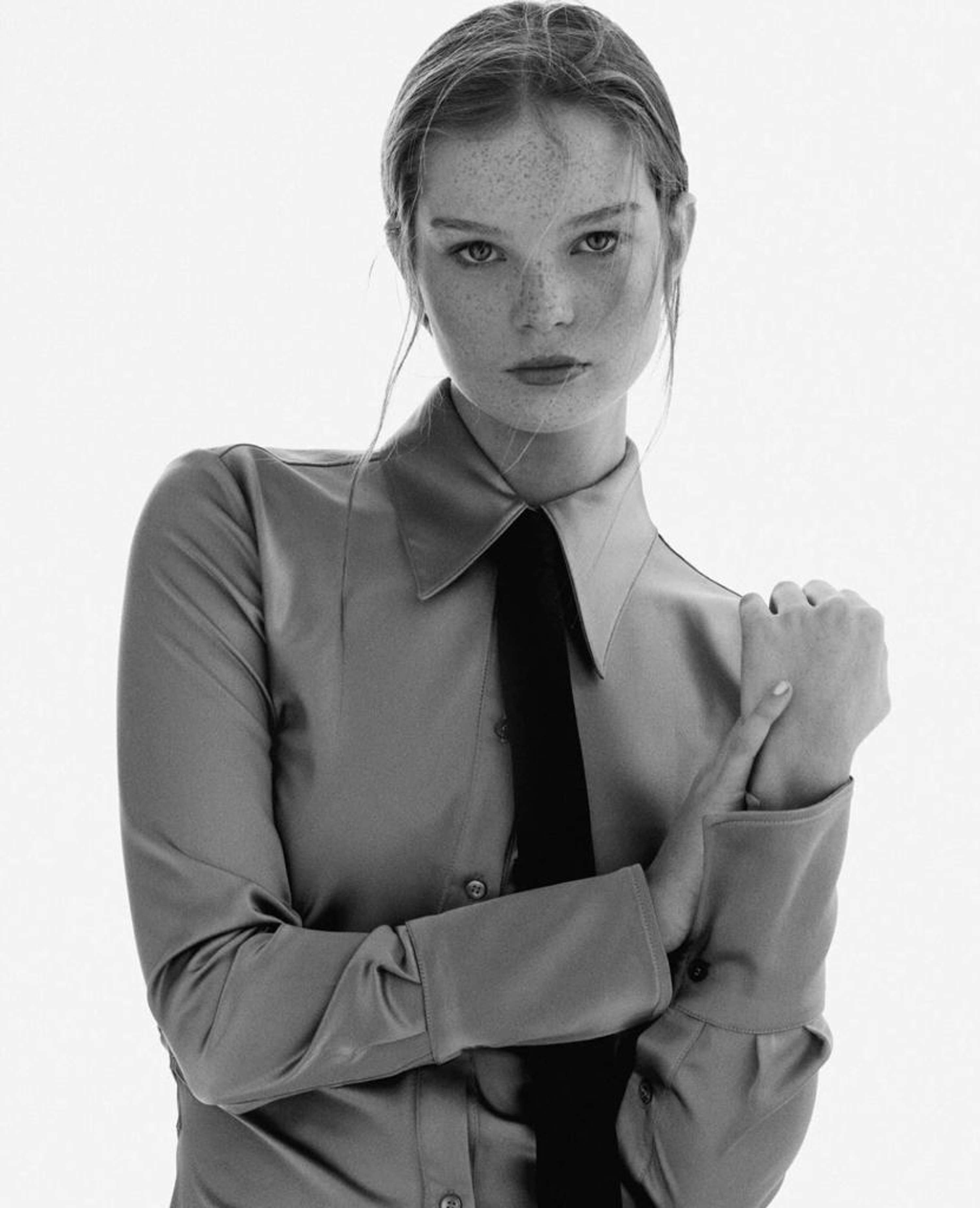MILK MODELS- THE NEXT GENERATION by Izzie Jones