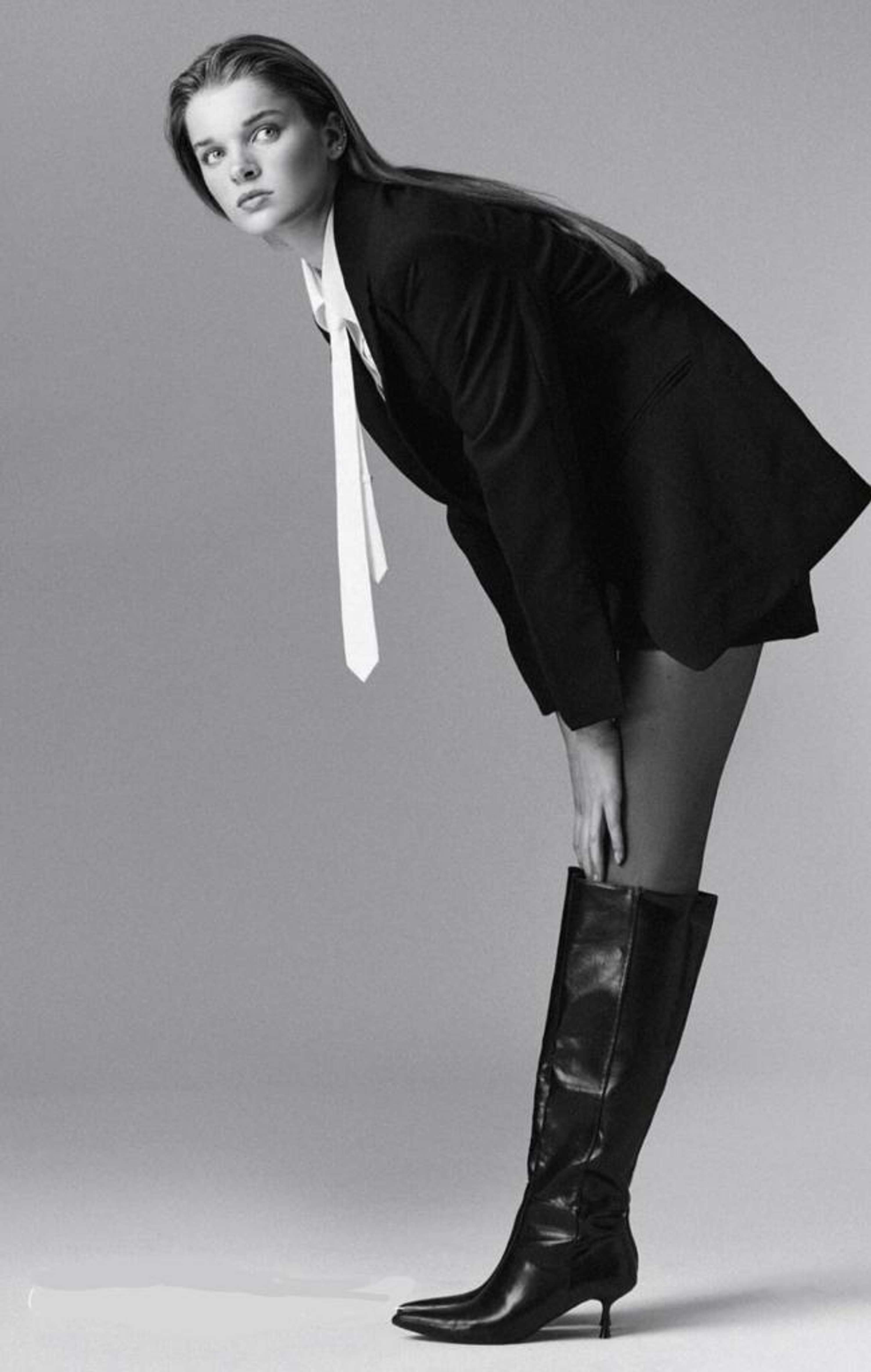 MILK MODELS- THE NEXT GENERATION by Izzie Jones