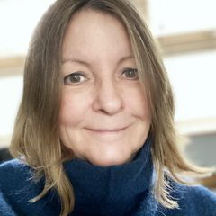 Maxine Hayes