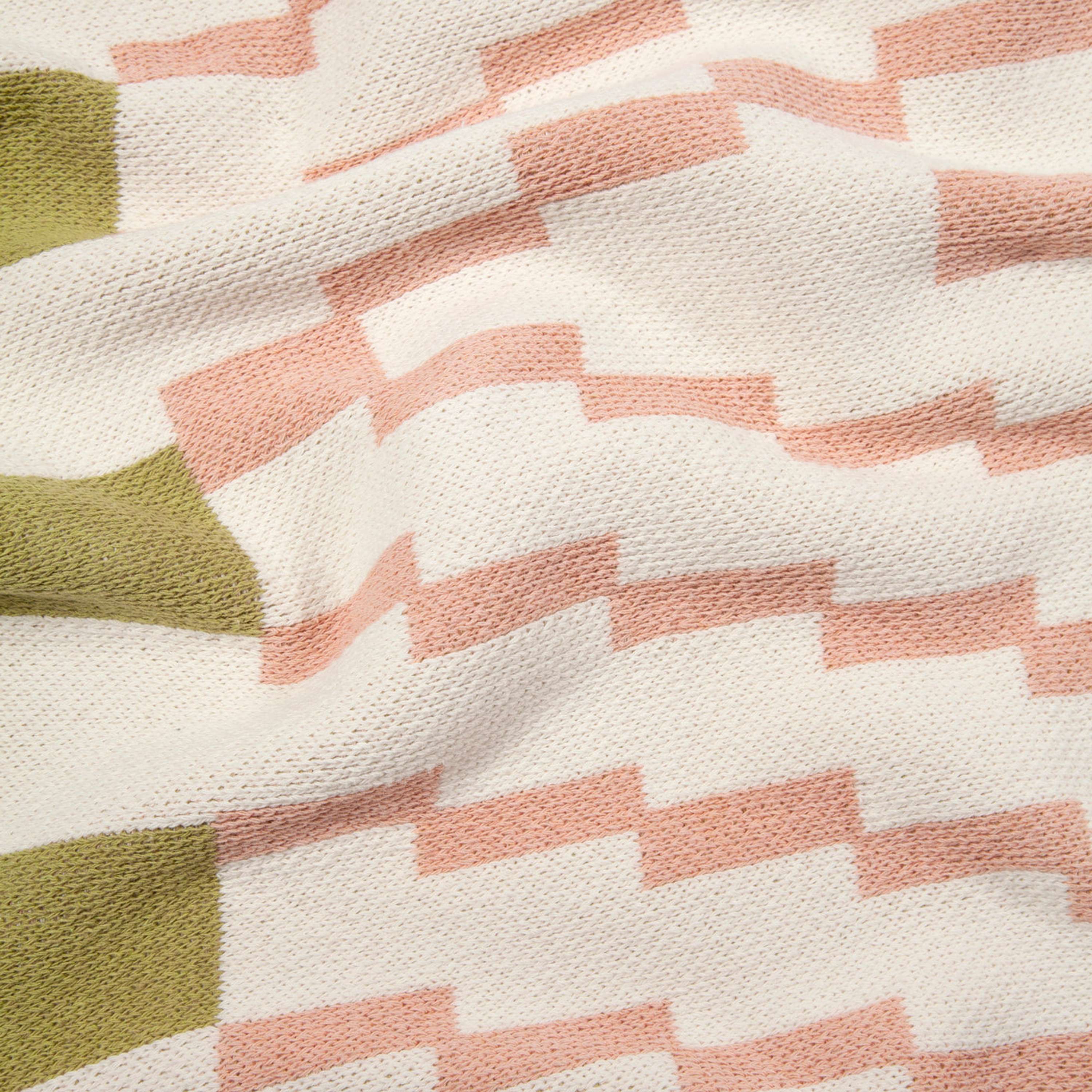 SLOWDOWN STUDIO x ANA TYPES TYPE by Ana Areias