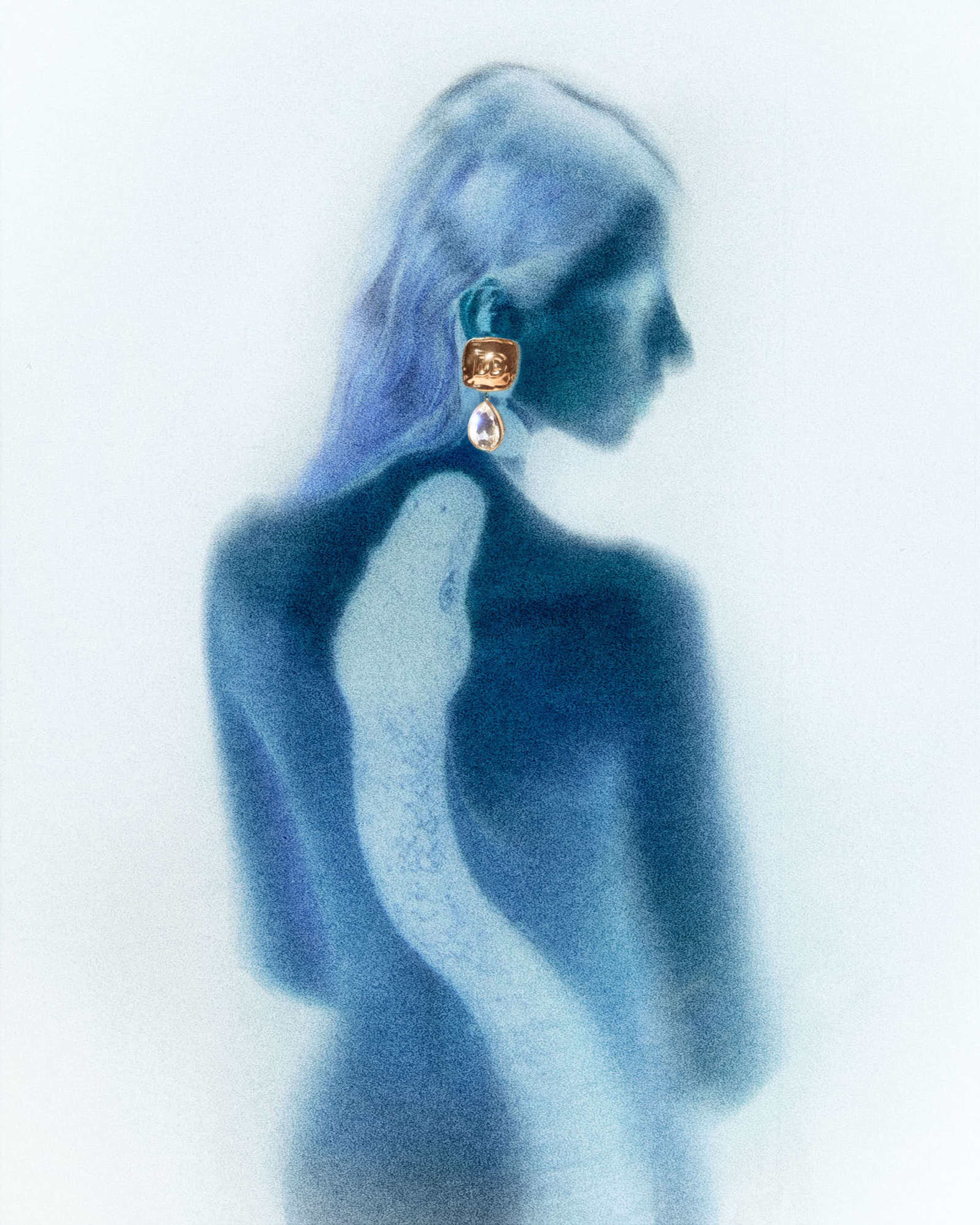 Número Netherlands - In the blue of my shadow by Ignacio de Tiedra