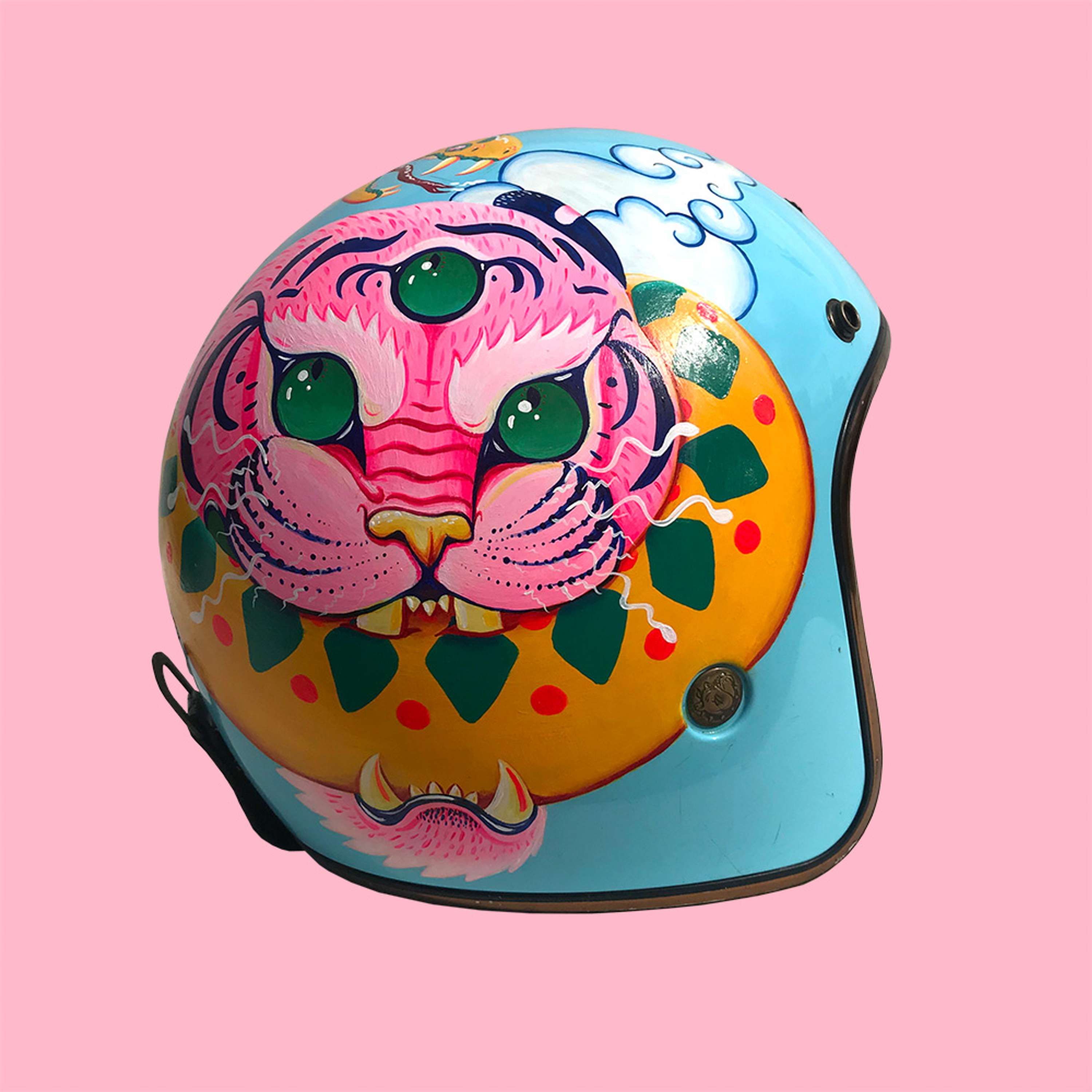Custom Helmet Update by Livy Nelson