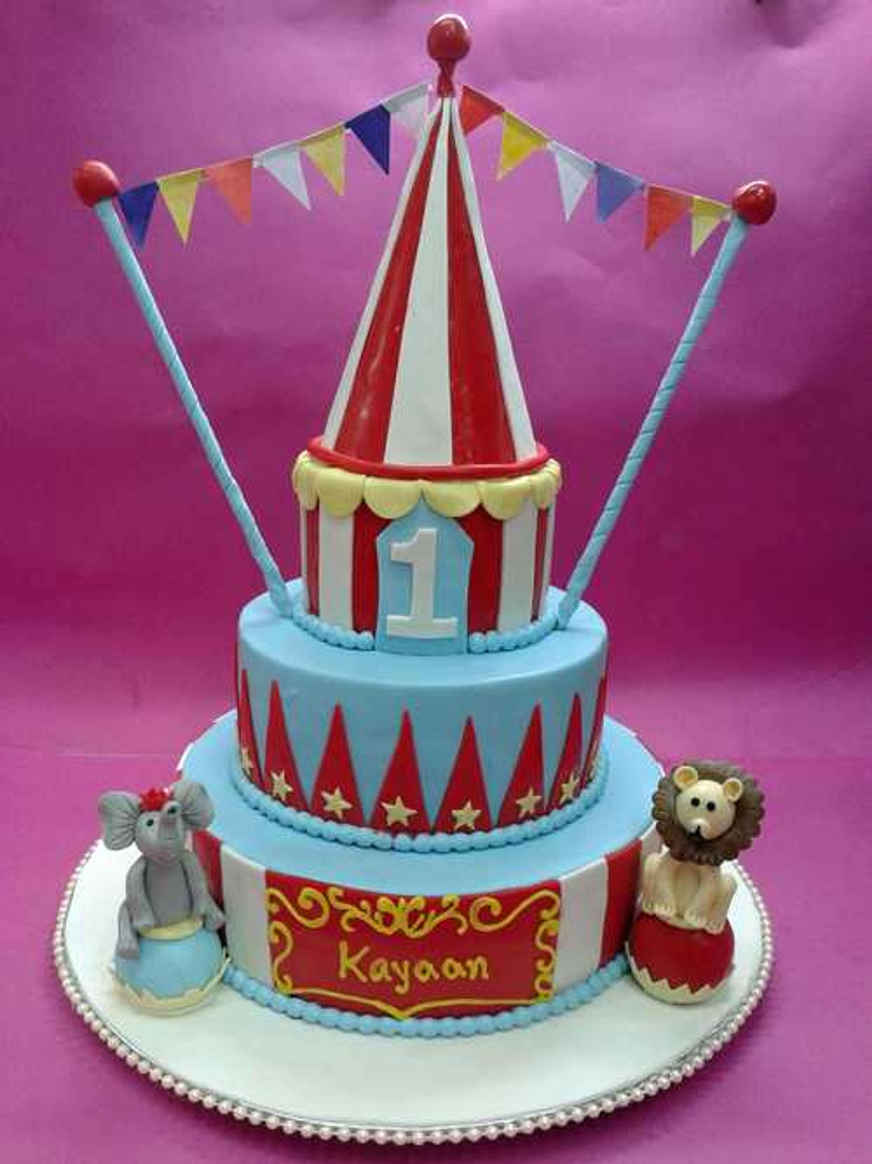 Creating a Showstopper: Circus Theme Cake Delights by petal simran