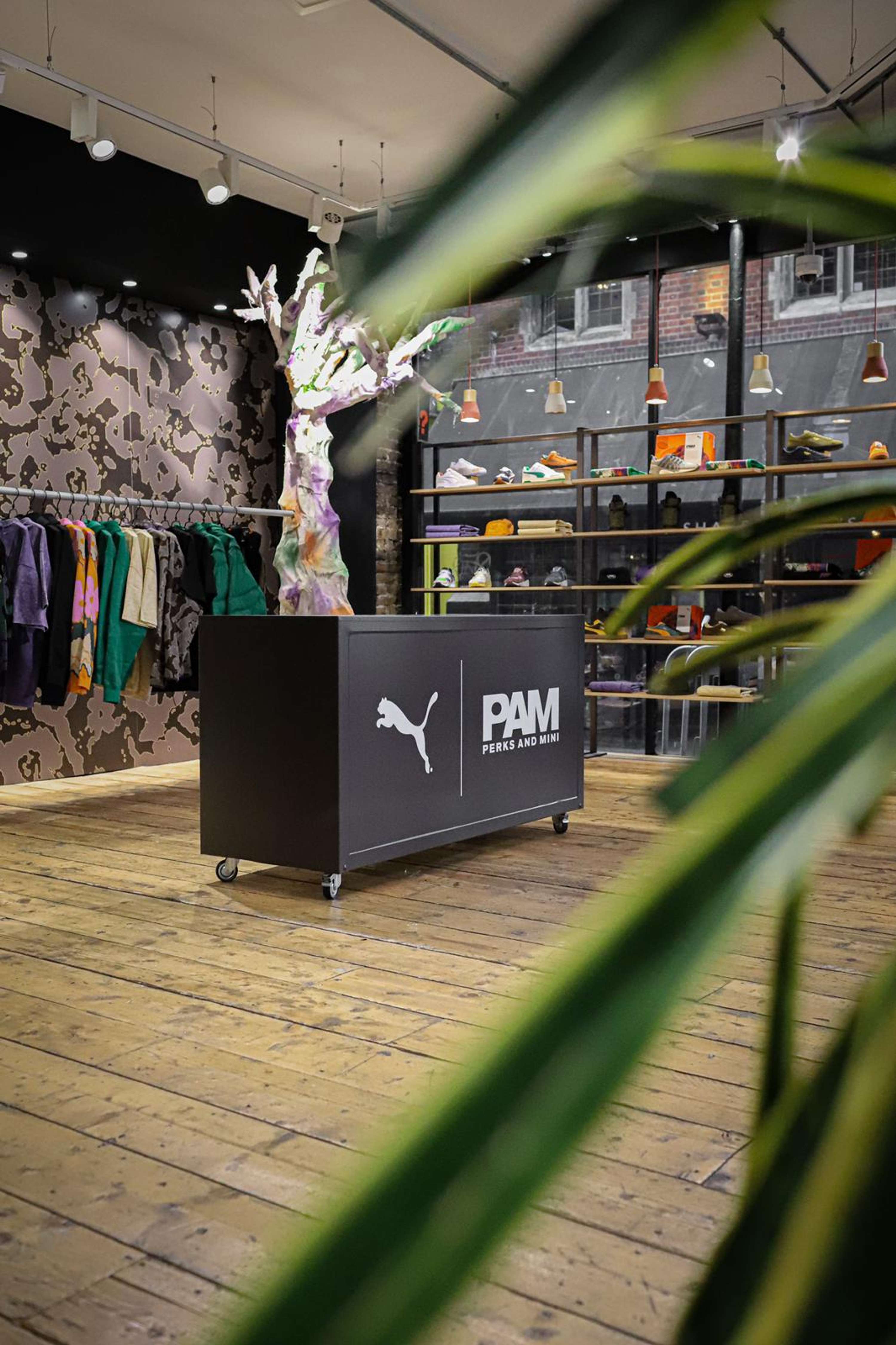 Puma x PAM : Size? Carnaby instore by Little Giant Production