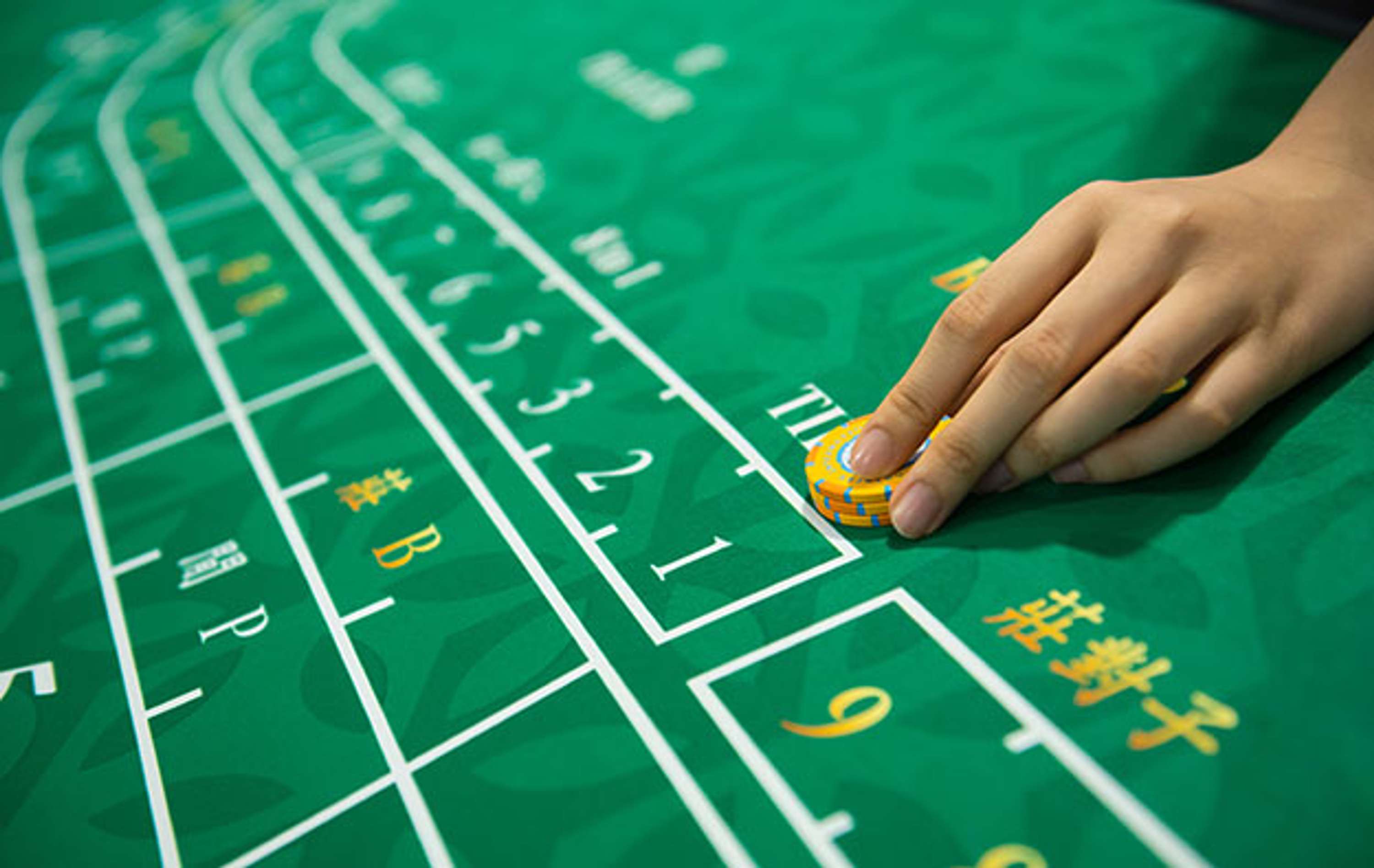 The total wage is HK$17.7 million ($2.3 million) out of 775 players. by racesite pro