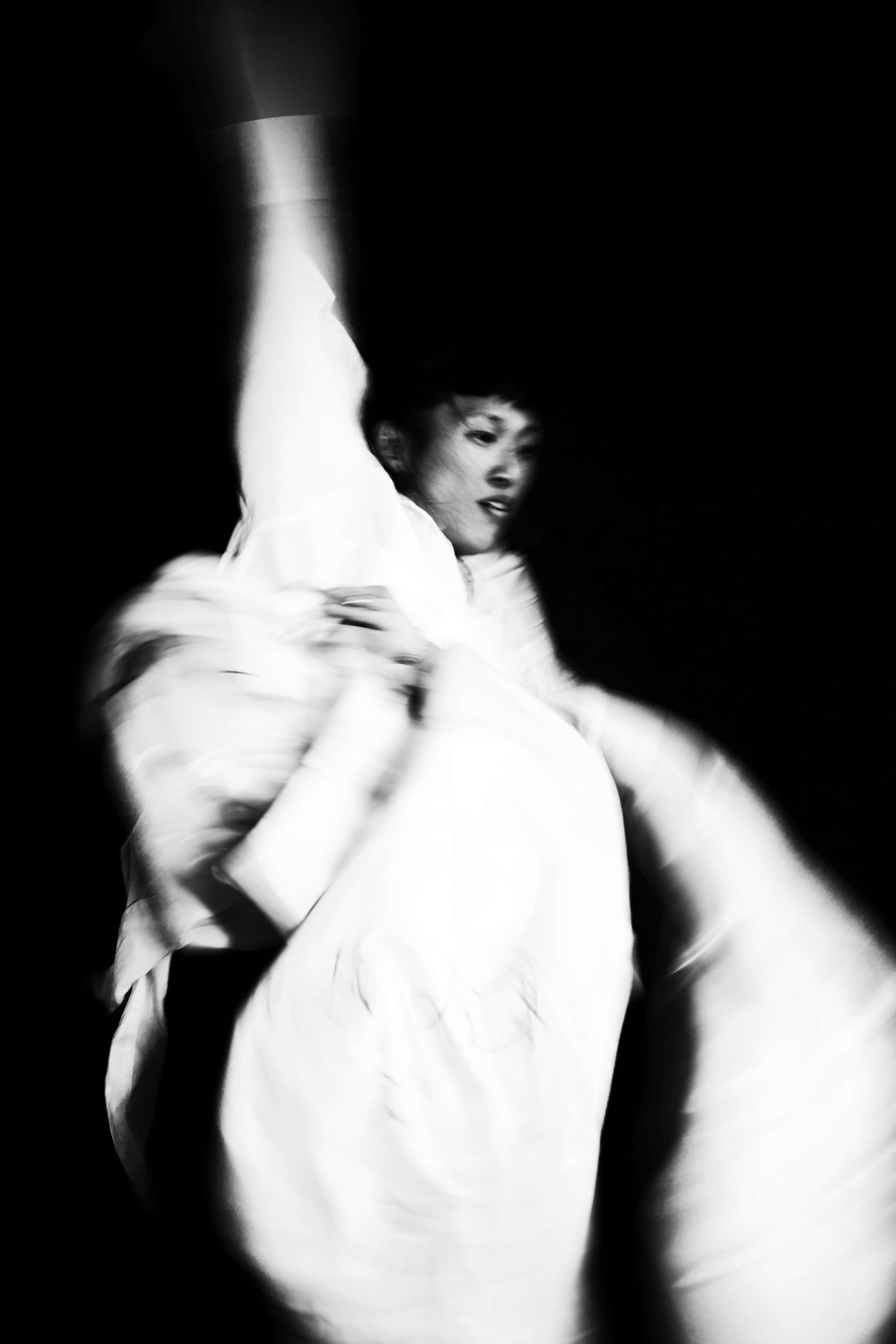 Performance Photography - Pei Yee Tong by Saffron Lily