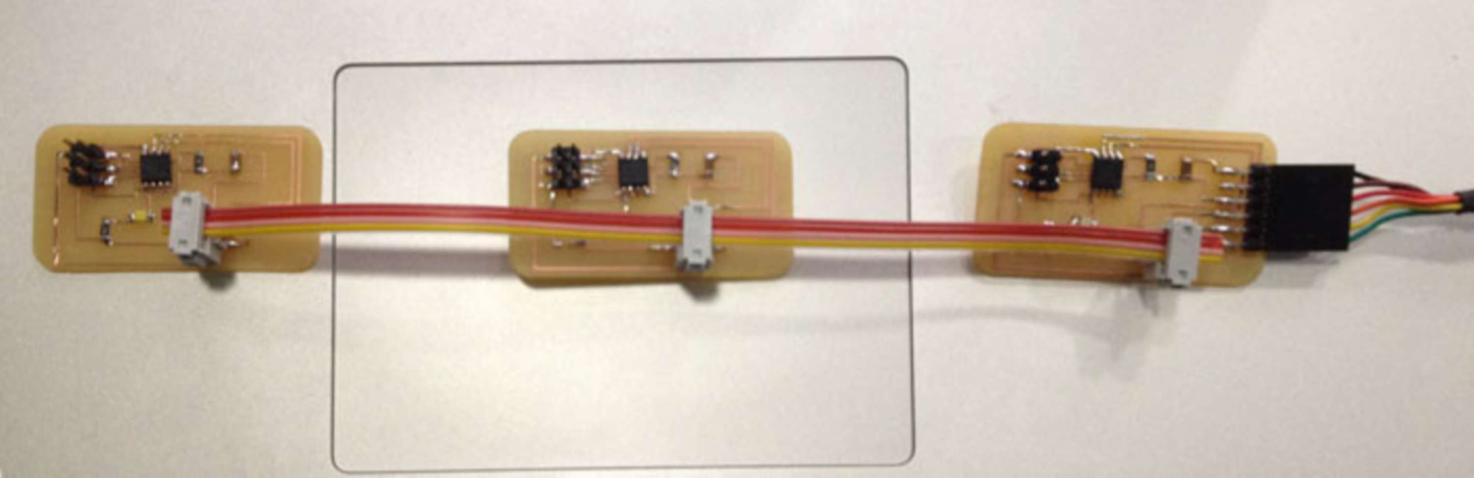 Electronic experiments by Arnau Tasies