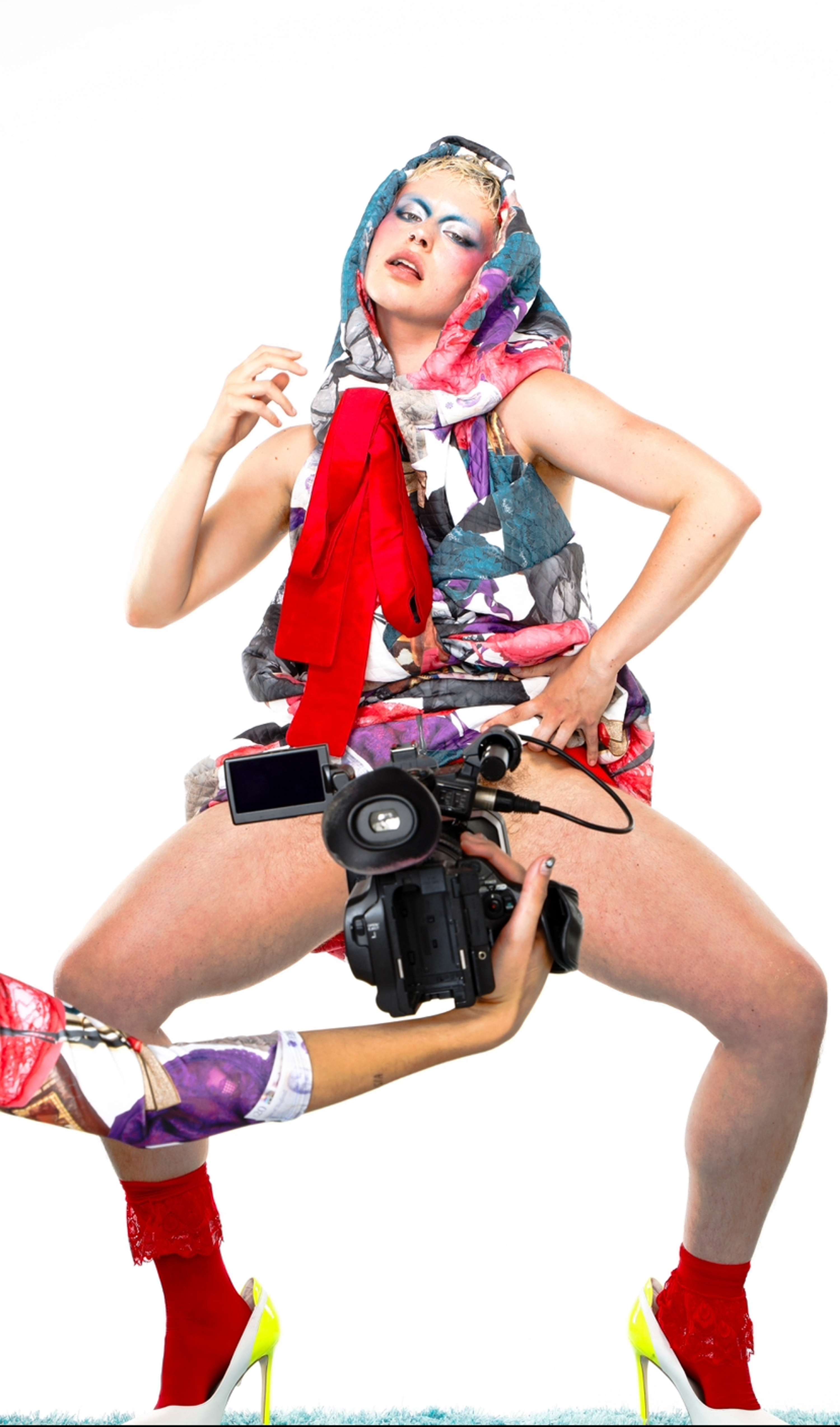 This is My party 
Editorial with Elizabeth Wolfe by Yas Avdji