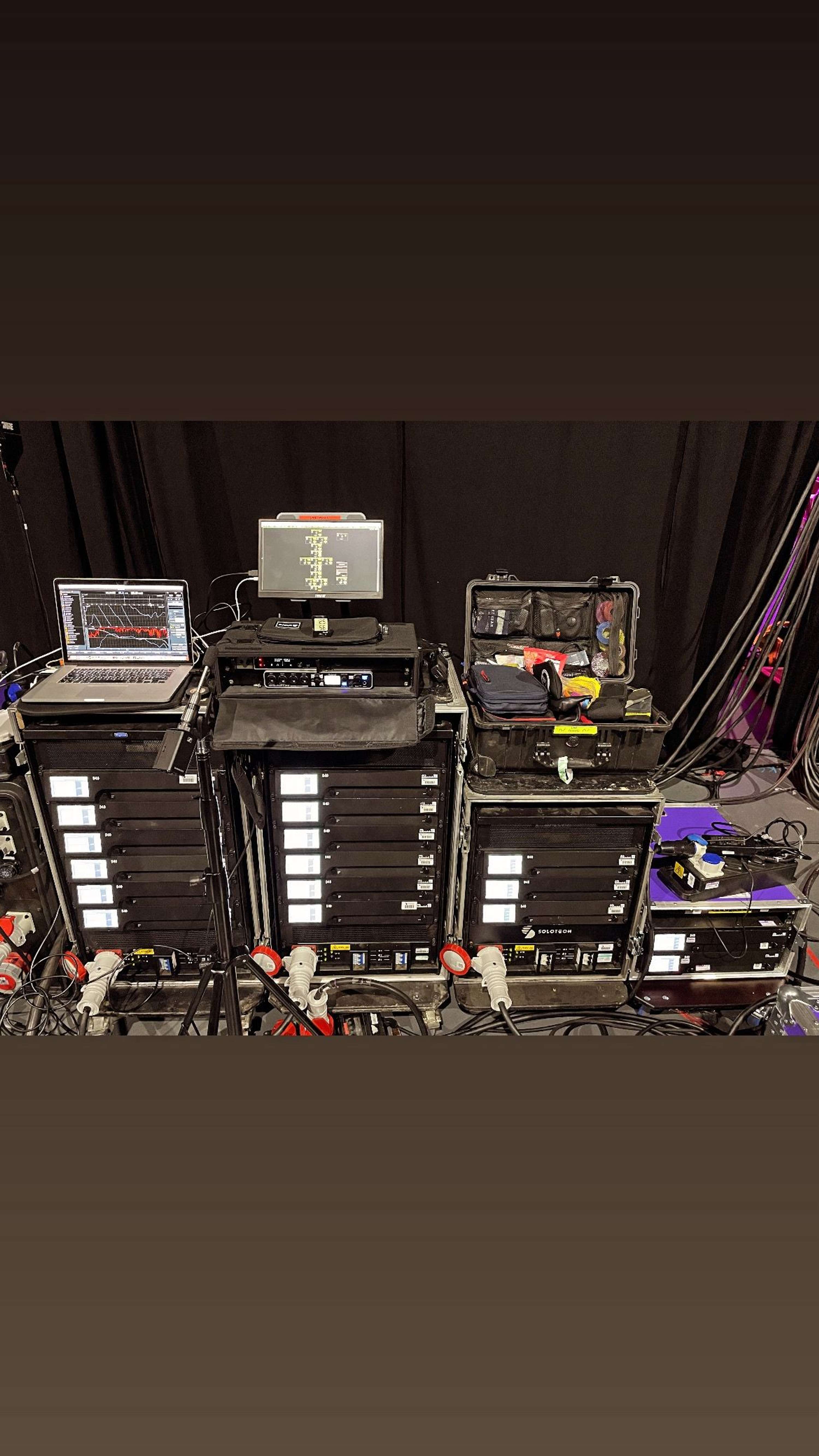 PA Engineer using d&b audiotechnik XSL by Dan Veneri